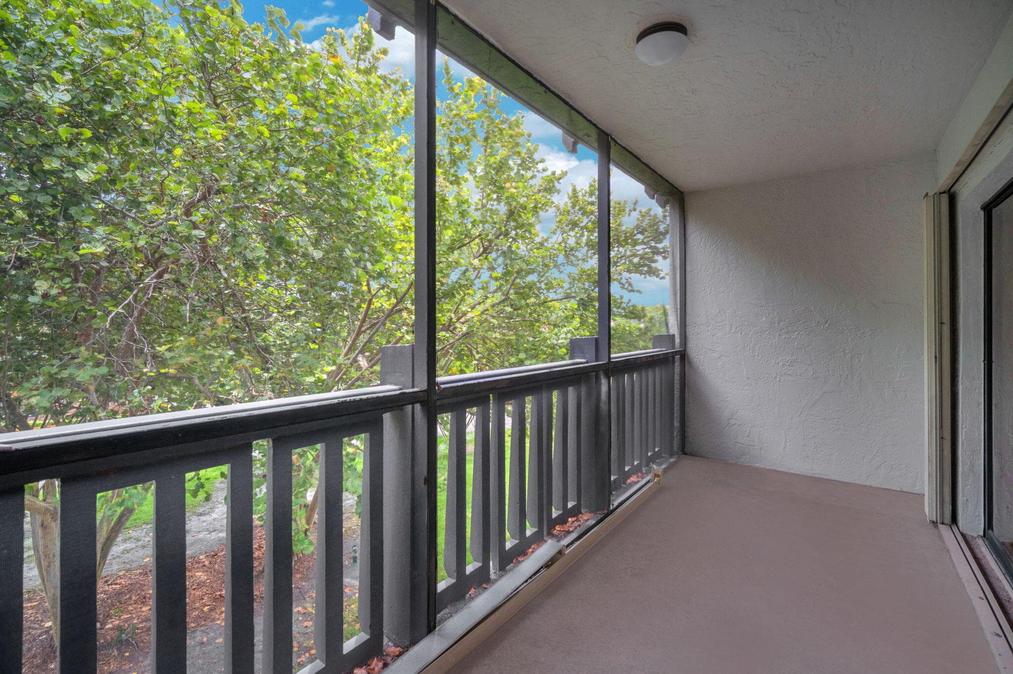 1021 Mockingbird Lane 303, Plantation, FL 33324 — photo 8 of 31