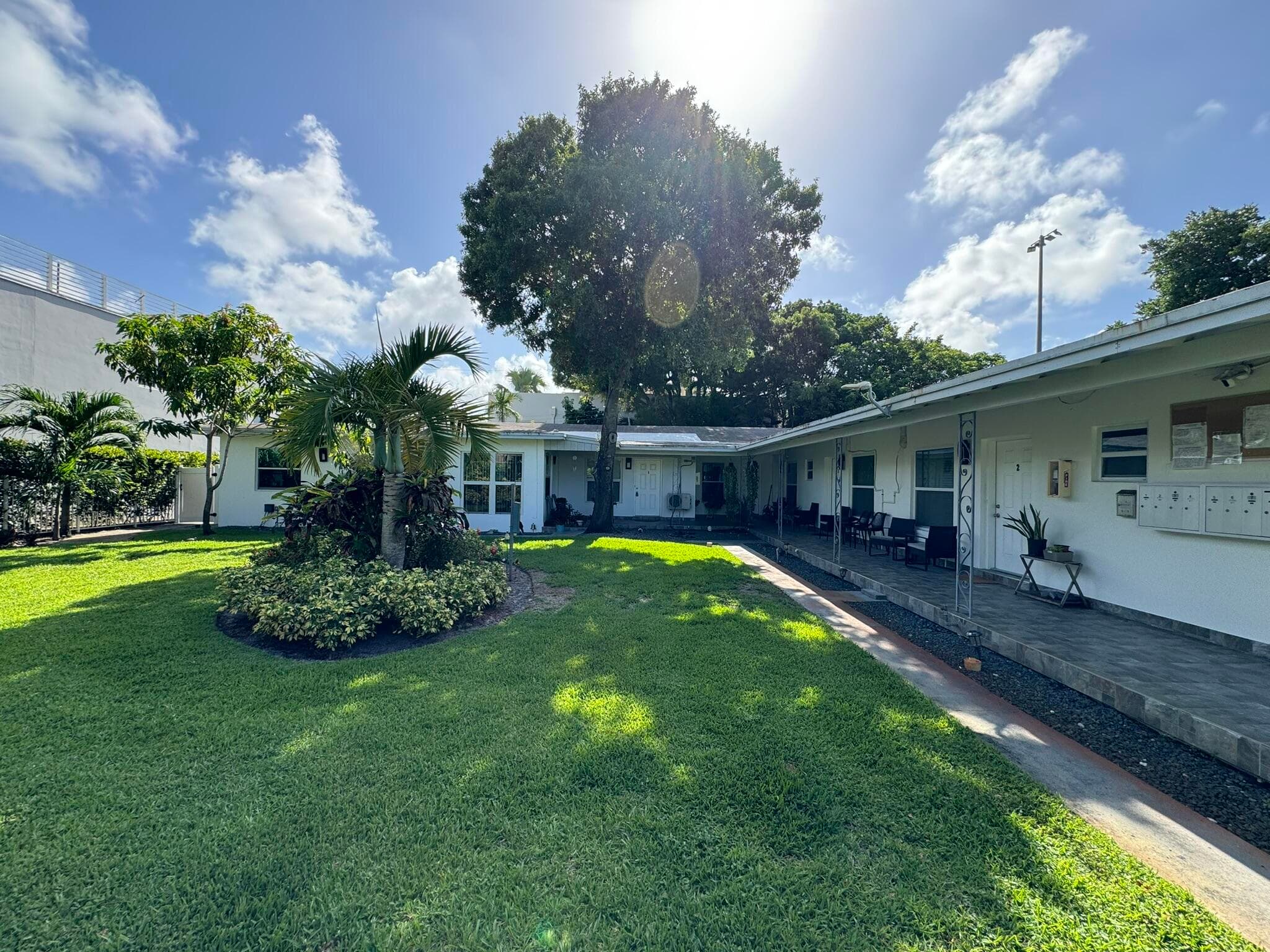 625 NE 14th Avenue 4, Fort Lauderdale, FL 33304 — photo 18 of 19