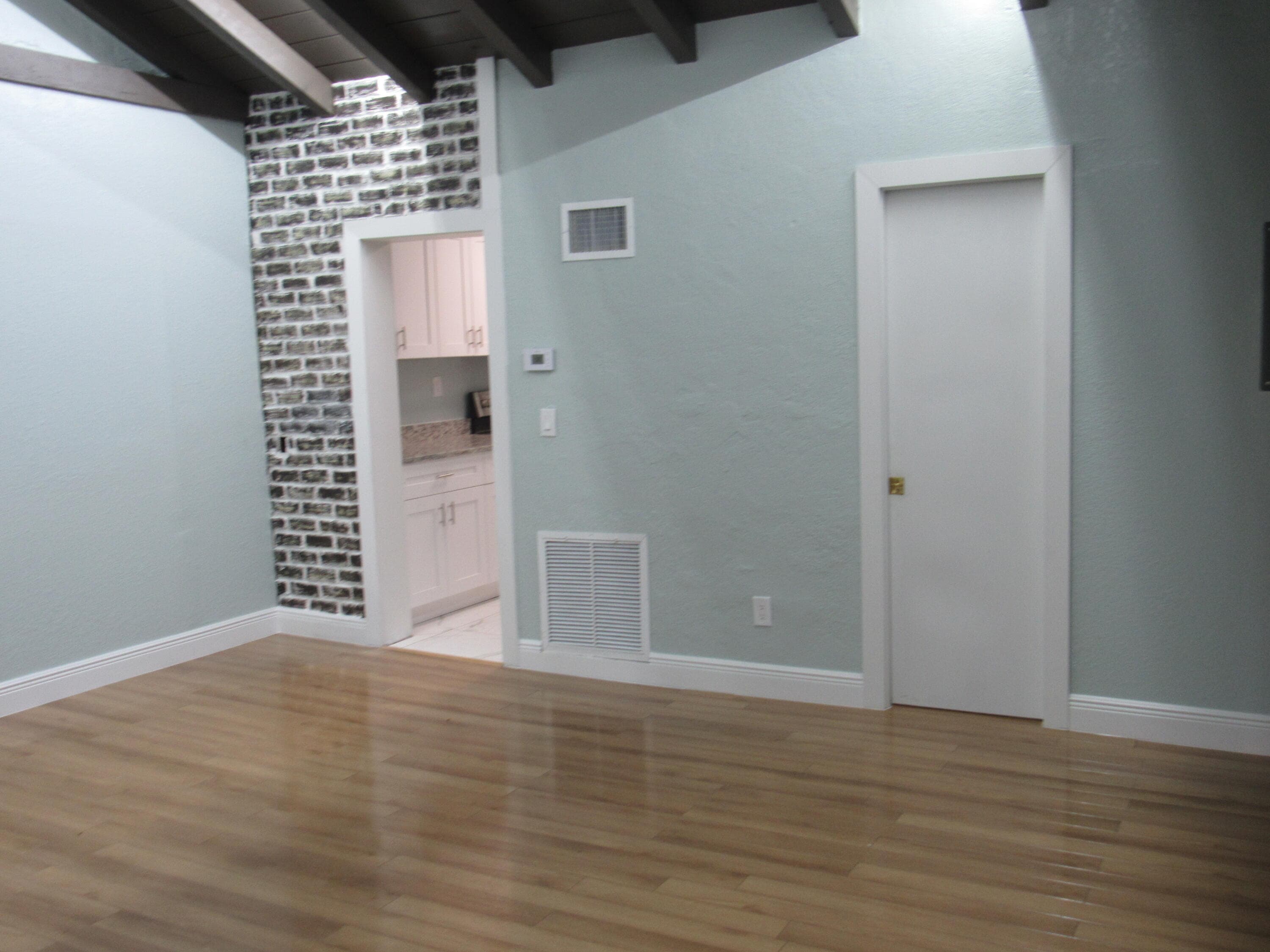 4283 Cocoanut Road 1, West Palm Beach, FL 33406 — photo 4 of 14