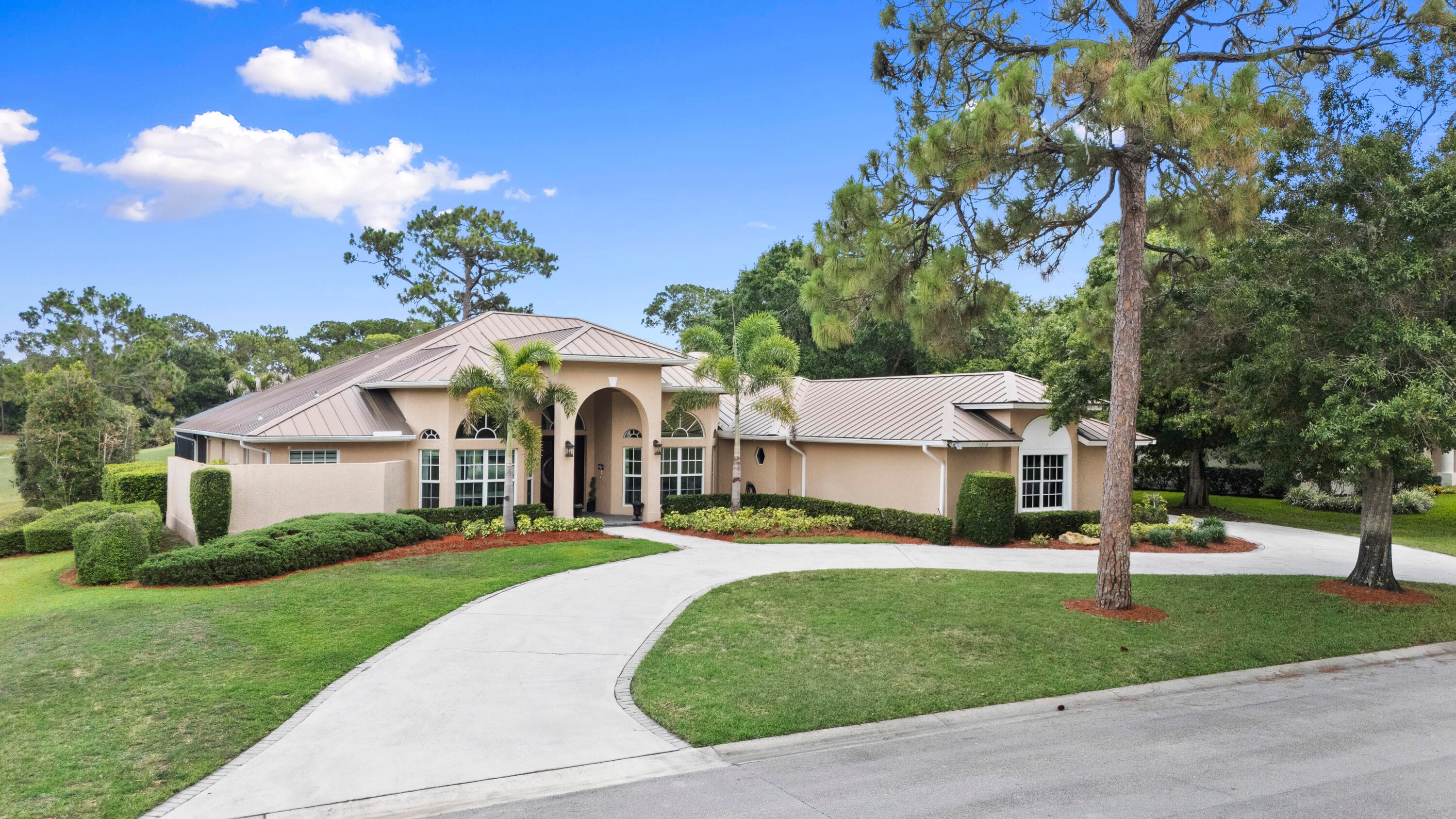 7310 Reserve Creek Drive, Port St. Lucie, FL 34986 — photo 10 of 74