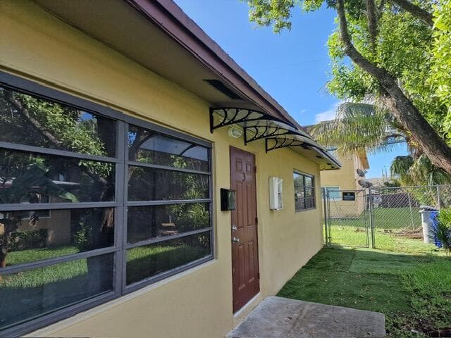 322 SW 2nd Street 3, Pompano Beach, FL 33060 — photo 11 of 11