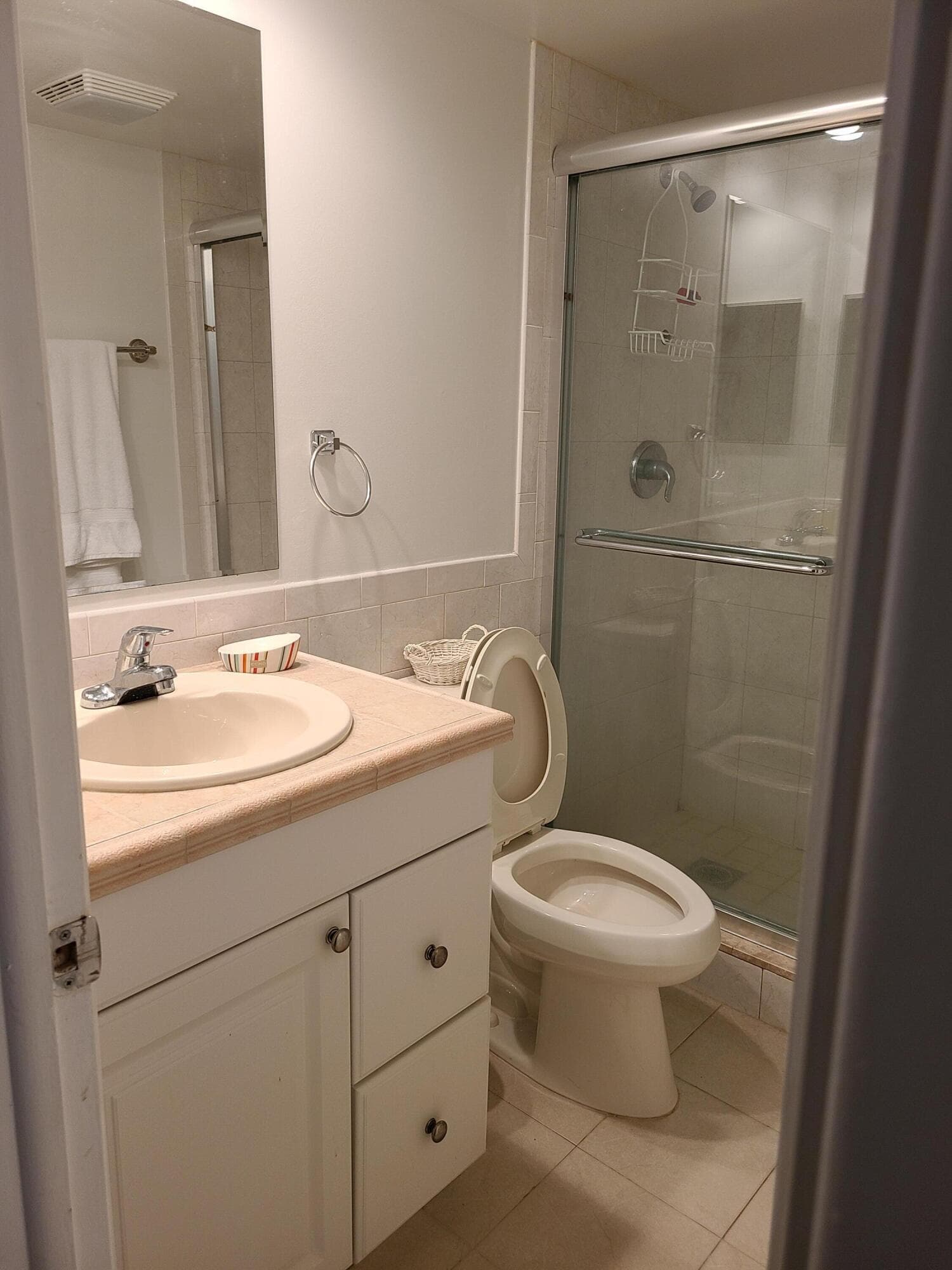 804 Cypress Boulevard 104, Pompano Beach, FL 33069 — photo 13 of 16