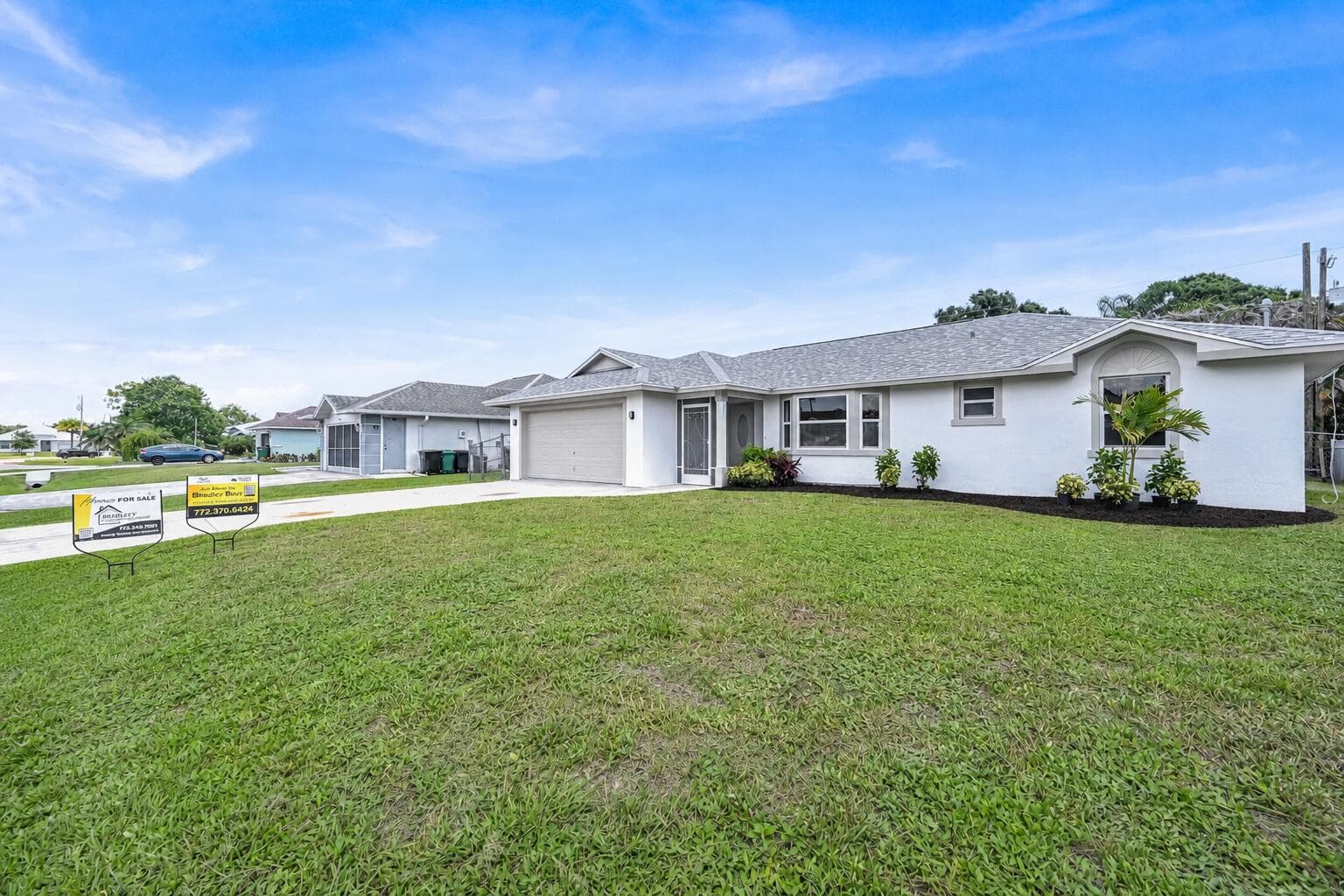 3520 SE Hyde Circle, Port St. Lucie, FL 34983 — photo 2 of 29