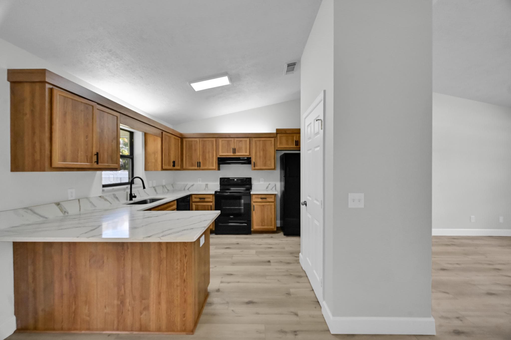 3520 SE Hyde Circle, Port St. Lucie, FL 34983 — photo 10 of 29
