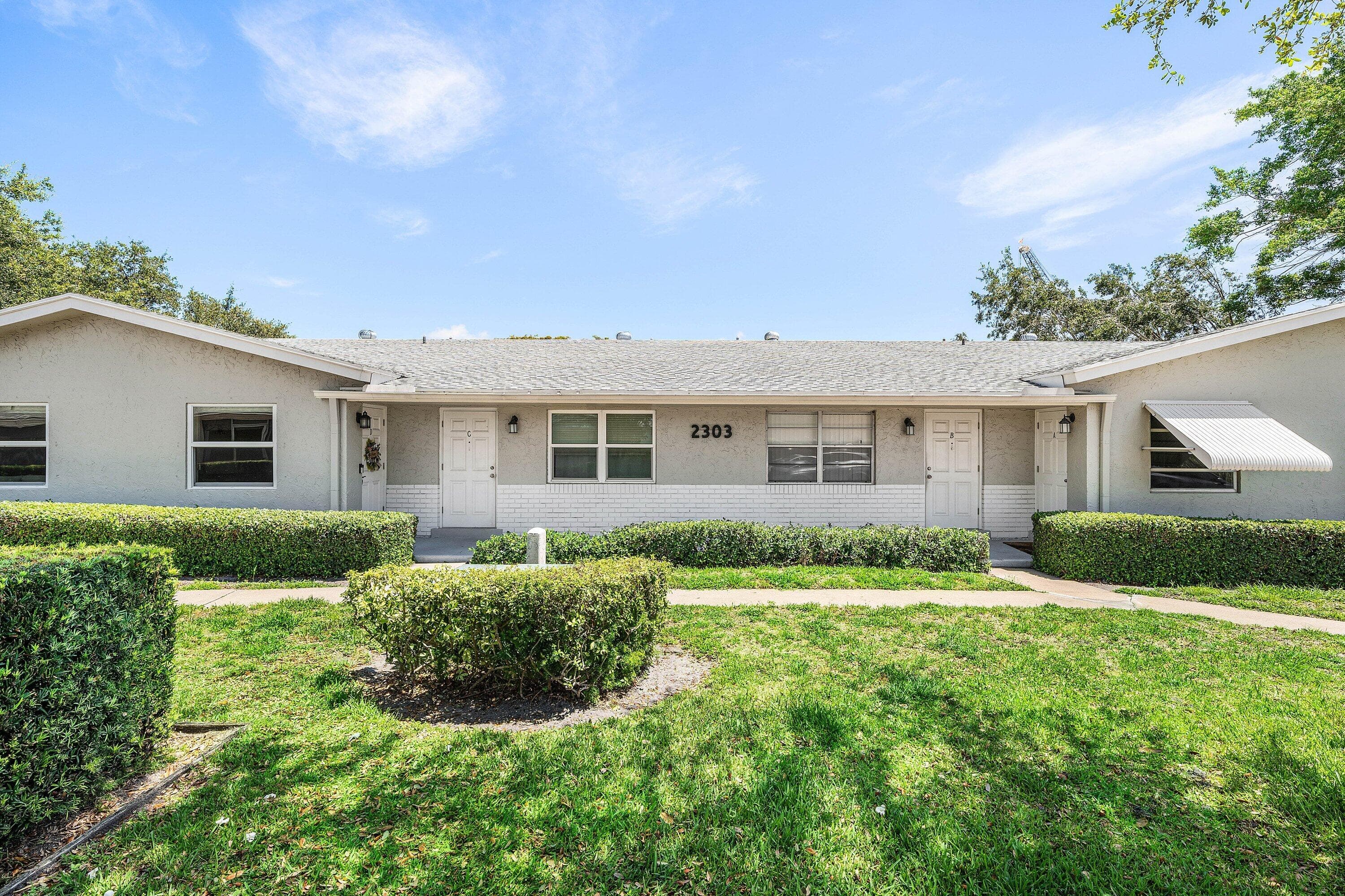 2303 Lowson Boulevard D, Delray Beach, FL 33445 — photo