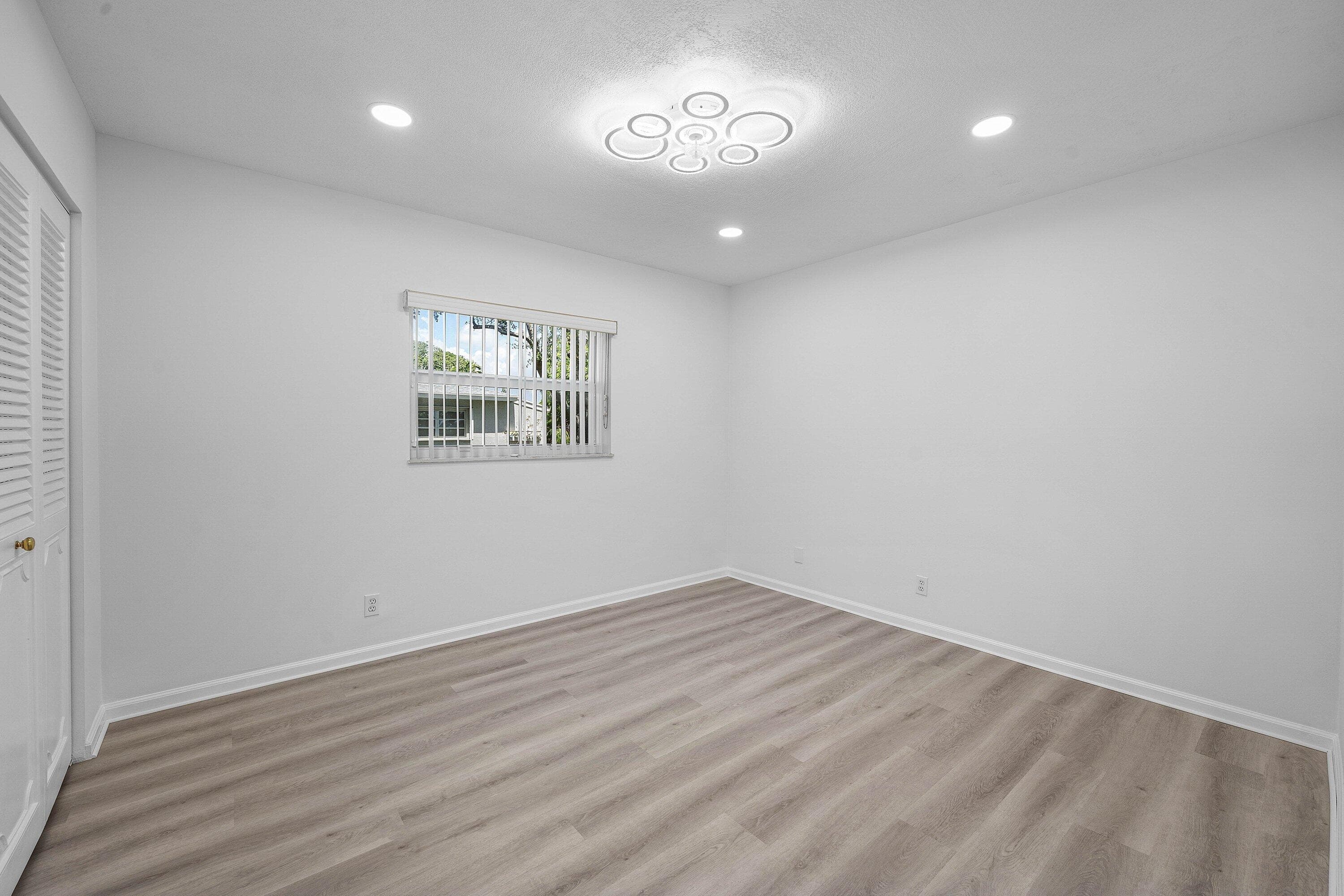 2303 Lowson Boulevard D, Delray Beach, FL 33445 — photo 16 of 27