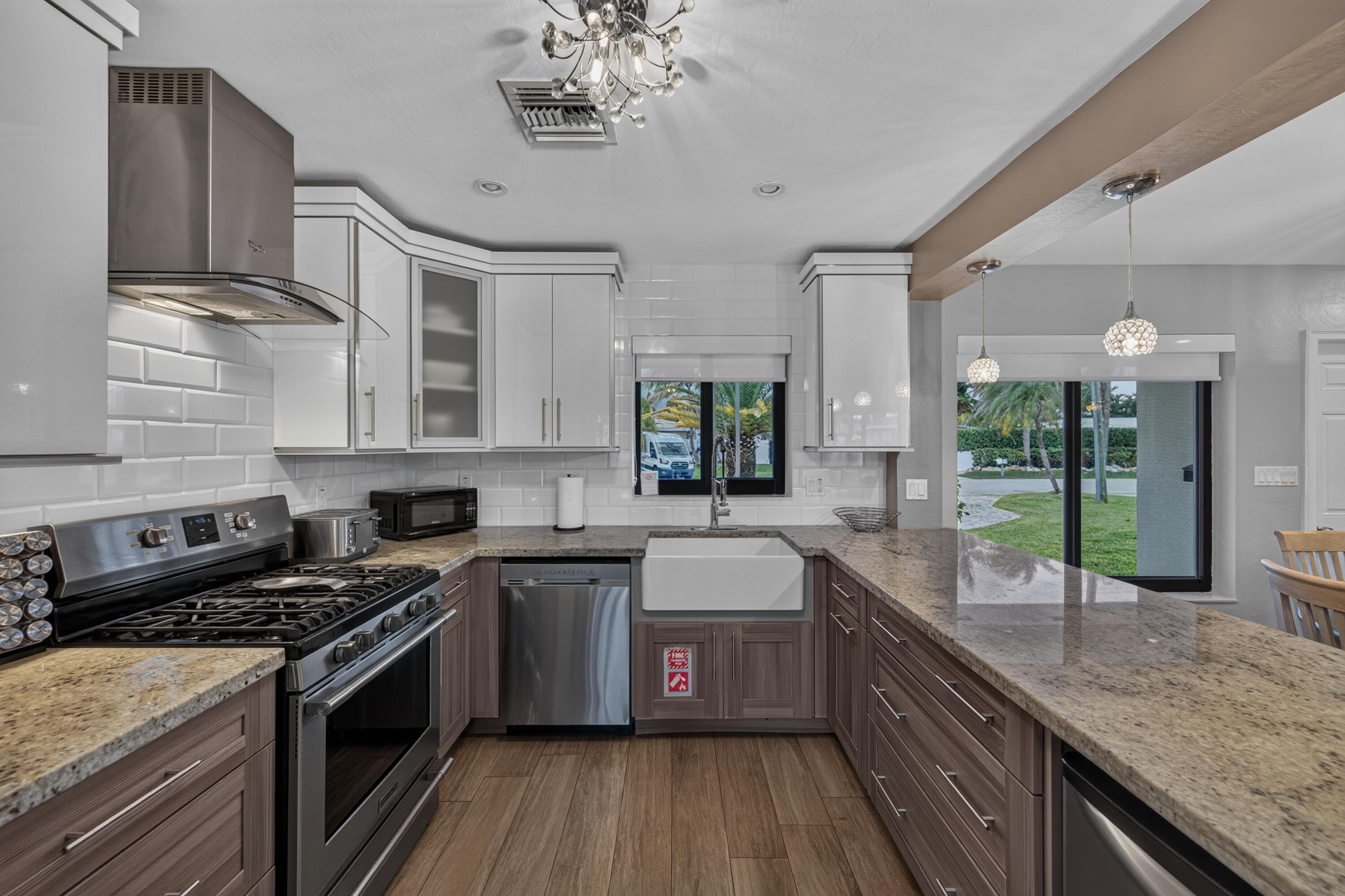 2542 SE 10th Street, Pompano Beach, FL 33062 — photo 24 of 57