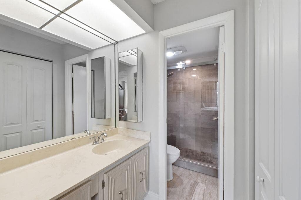 3801 Environ Boulevard, Lauderhill, FL 33319 — photo 4 of 30