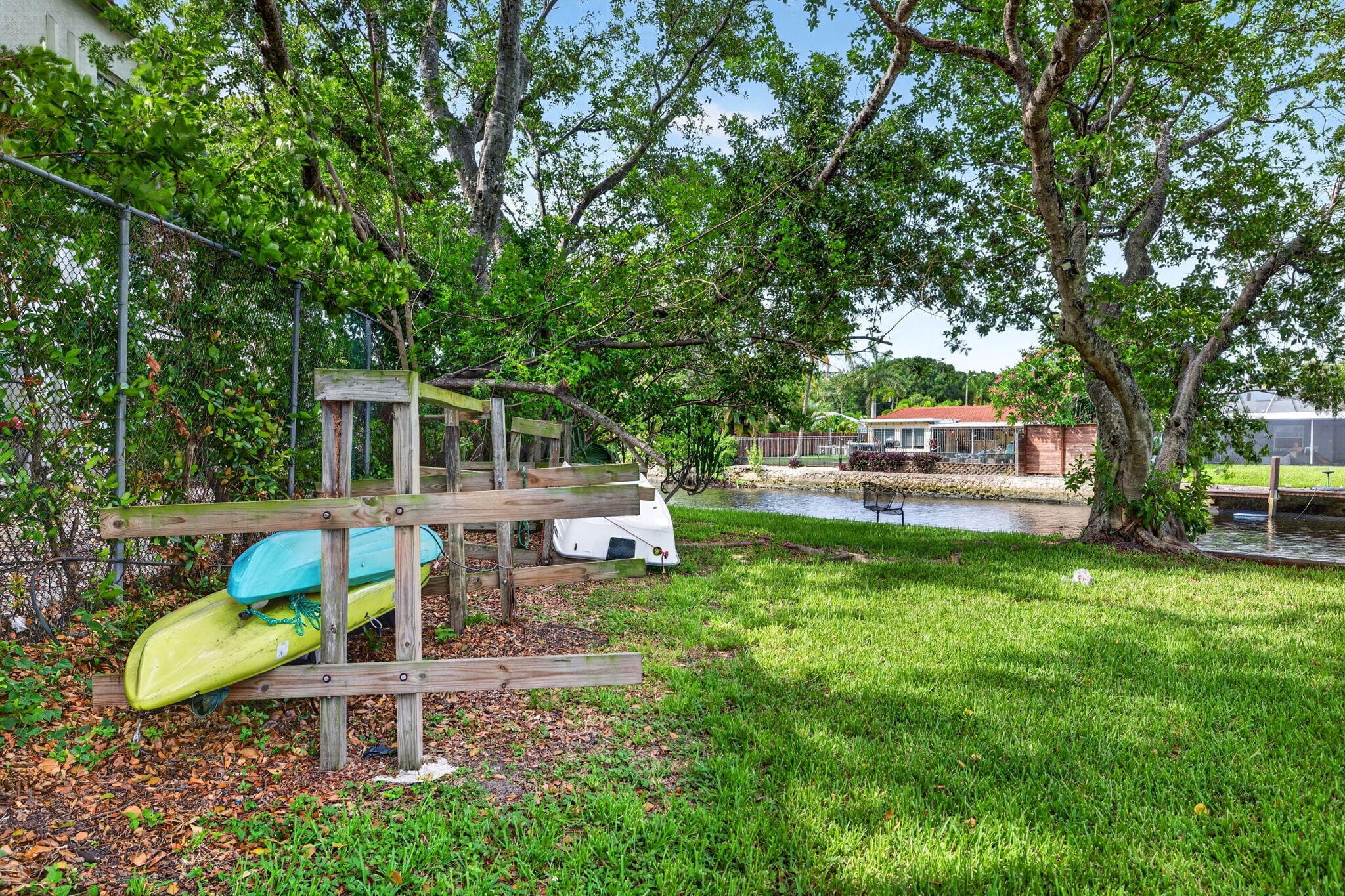 660 Tennis Club Drive 303, Fort Lauderdale, FL 33311 — photo 20 of 30