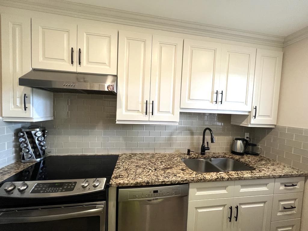 255 Main Boulevard D, Boynton Beach, FL 33435 — photo 5 of 32