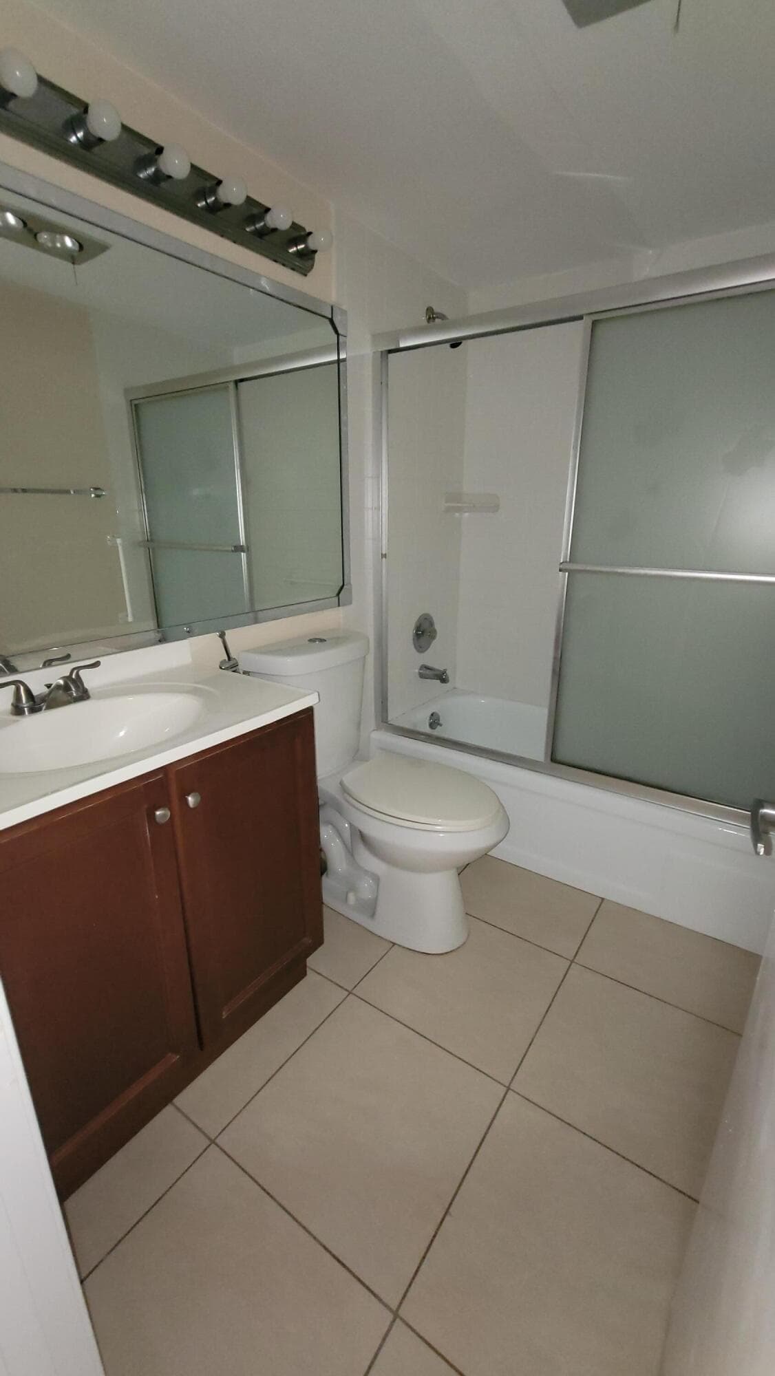 375 Camden P, West Palm Beach, FL 33417 — photo 6 of 31