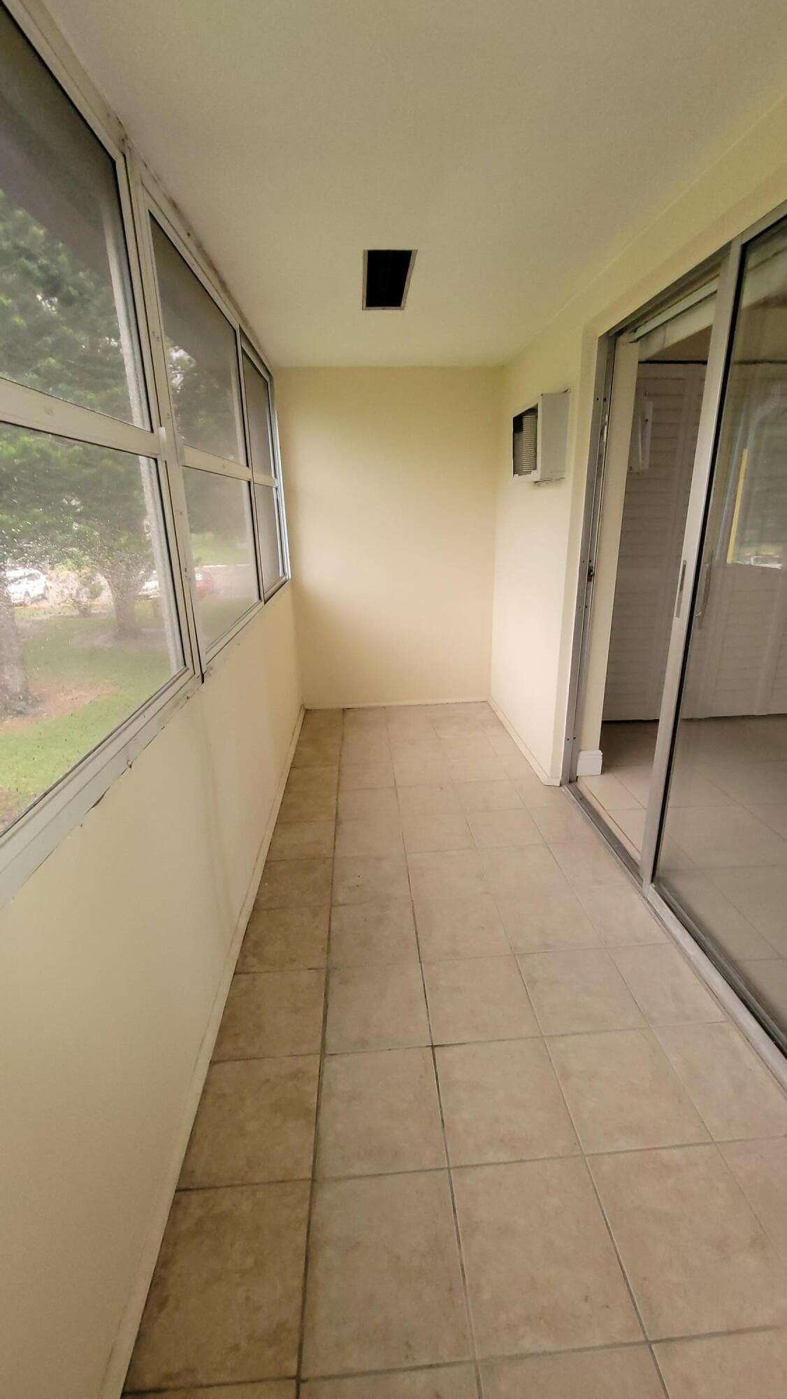 375 Camden P, West Palm Beach, FL 33417 — photo 9 of 31