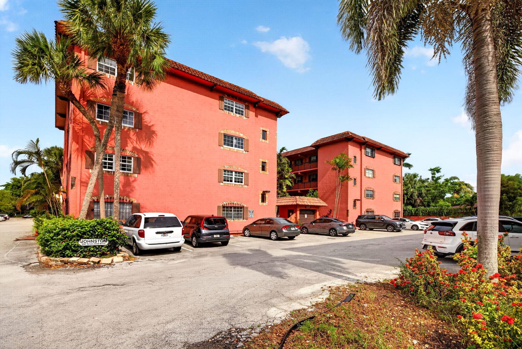 660 Tennis Club Drive 303, Fort Lauderdale, FL 33311 — photo 23 of 30