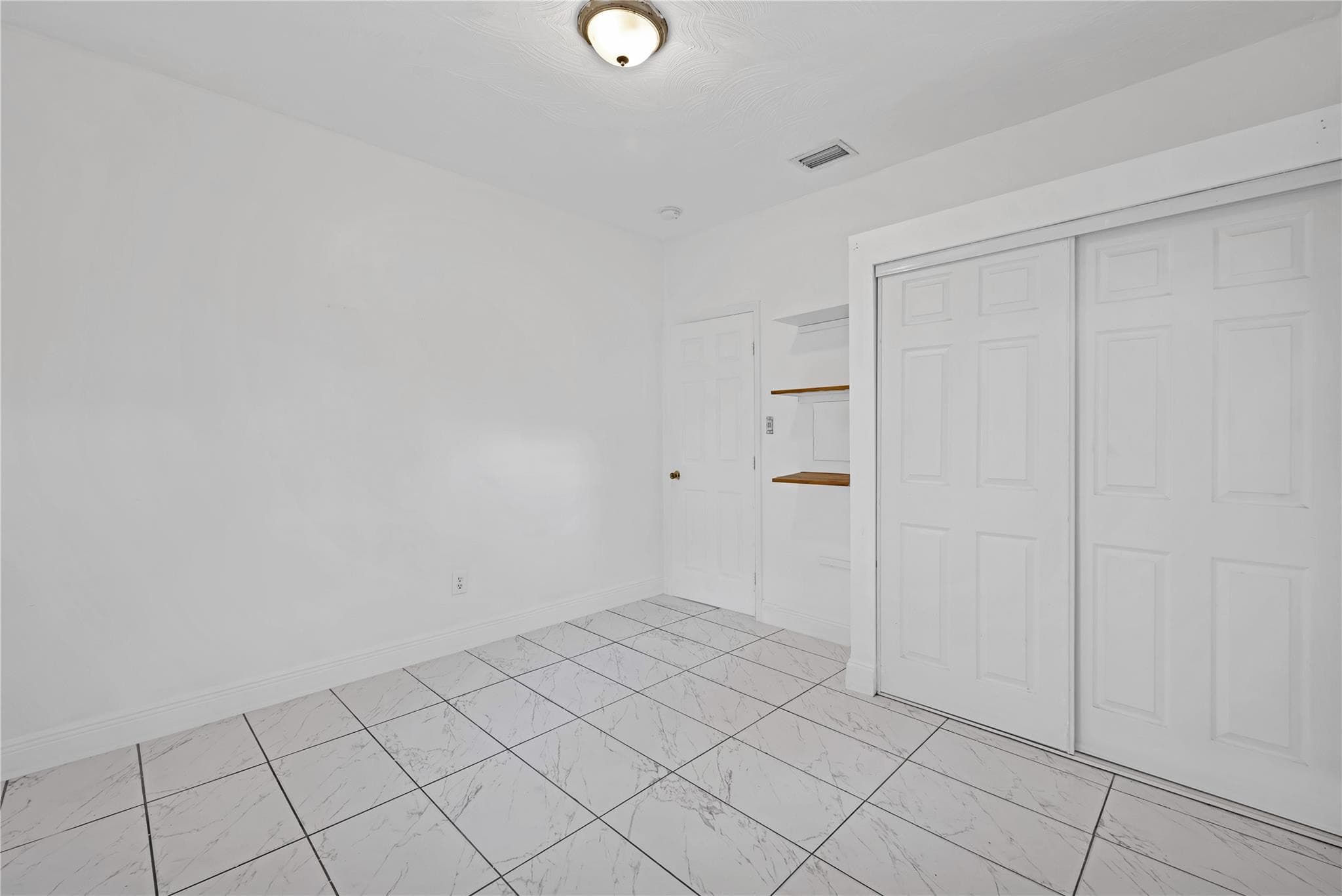 1114 NW 39th Street, Miami, FL 33127 — photo 7 of 23