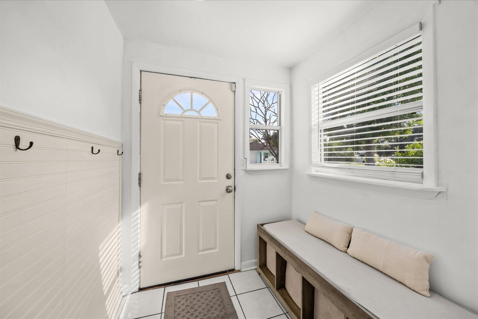 2920 SE Cypress Street, Stuart, FL 34997 — photo 3 of 38