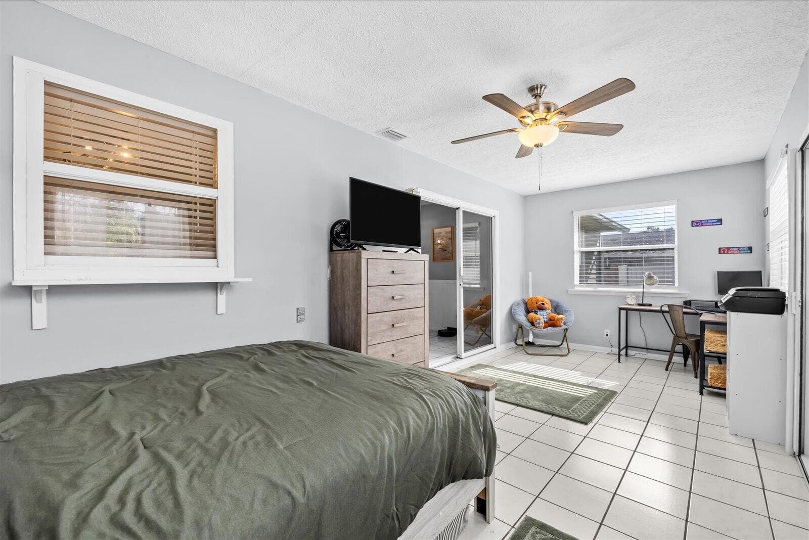 2920 SE Cypress Street, Stuart, FL 34997 — photo 16 of 38