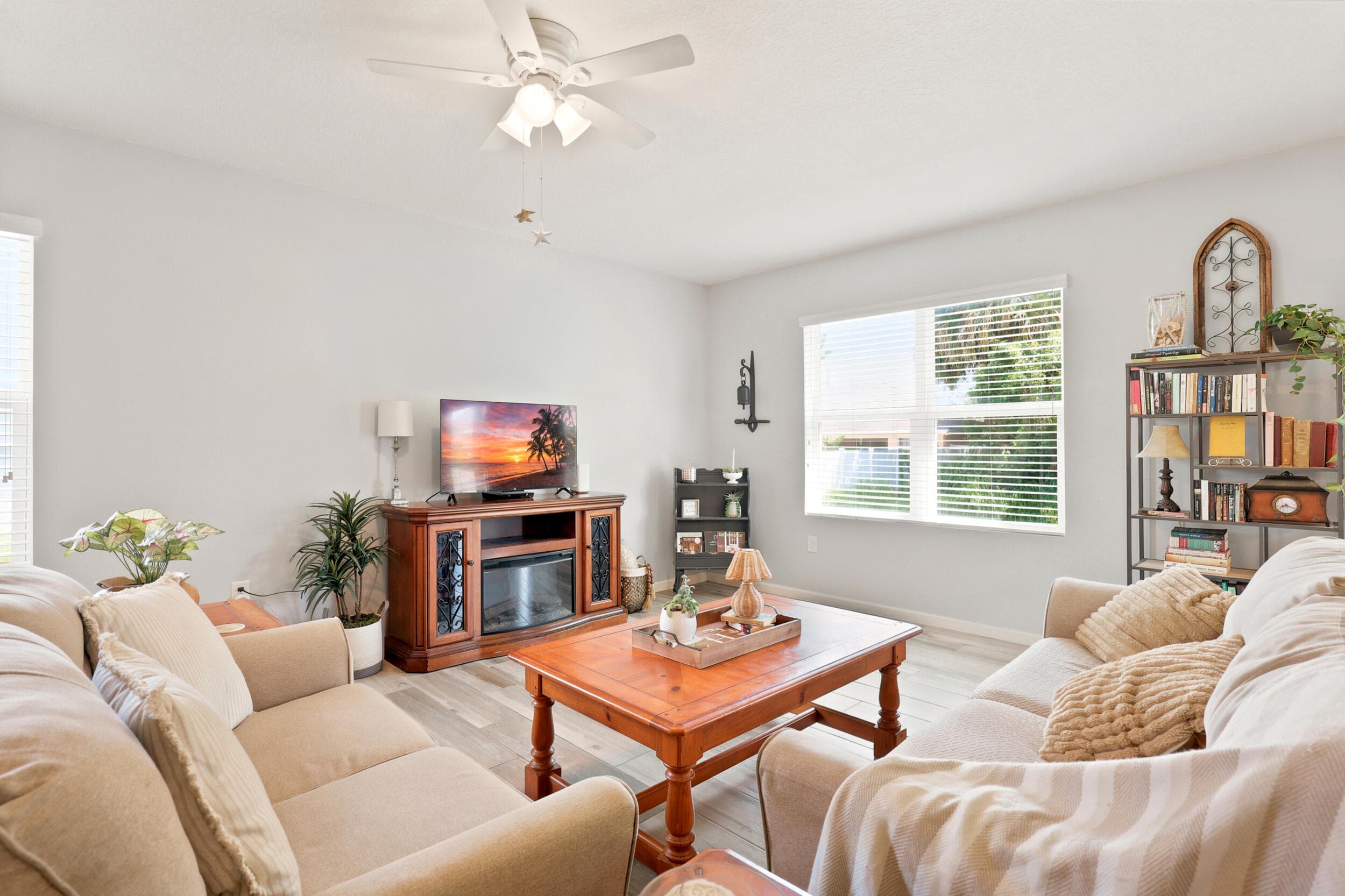 2096 SW Leafy Road, FL 34953 — photo 6 of 32