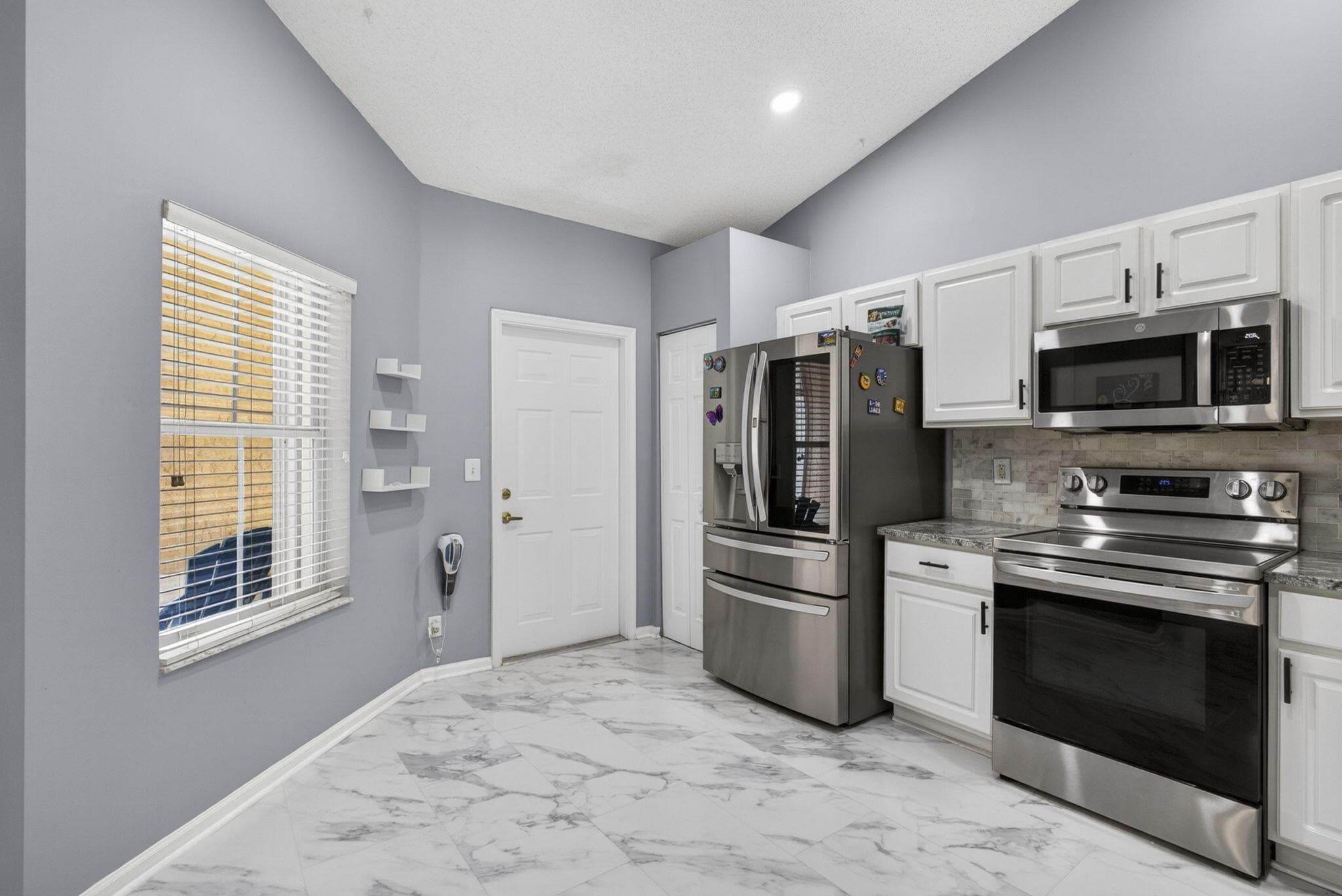 10469 Pelican Drive, Wellington, FL 33414 — photo 18 of 63