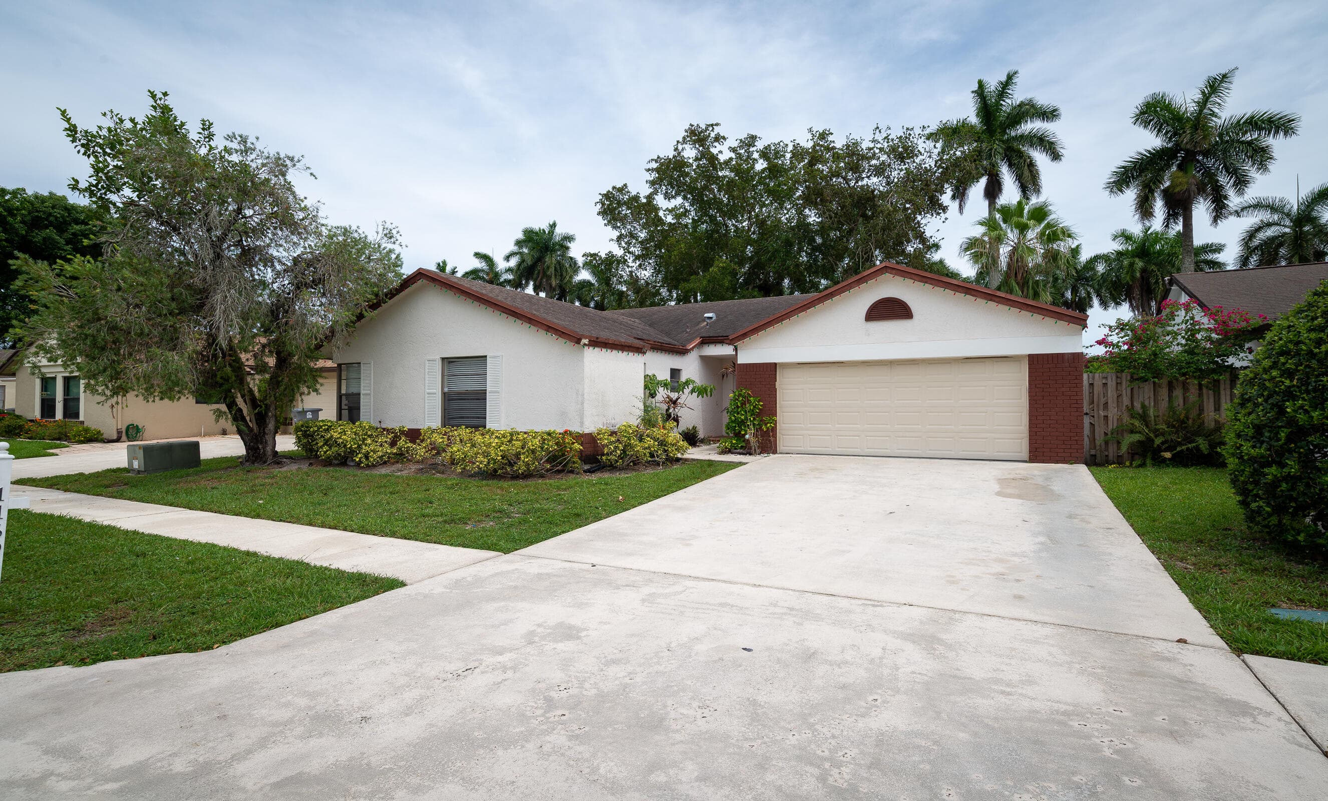 11690 Timberwood Road, Boca Raton, FL 33428 — photo 2 of 48