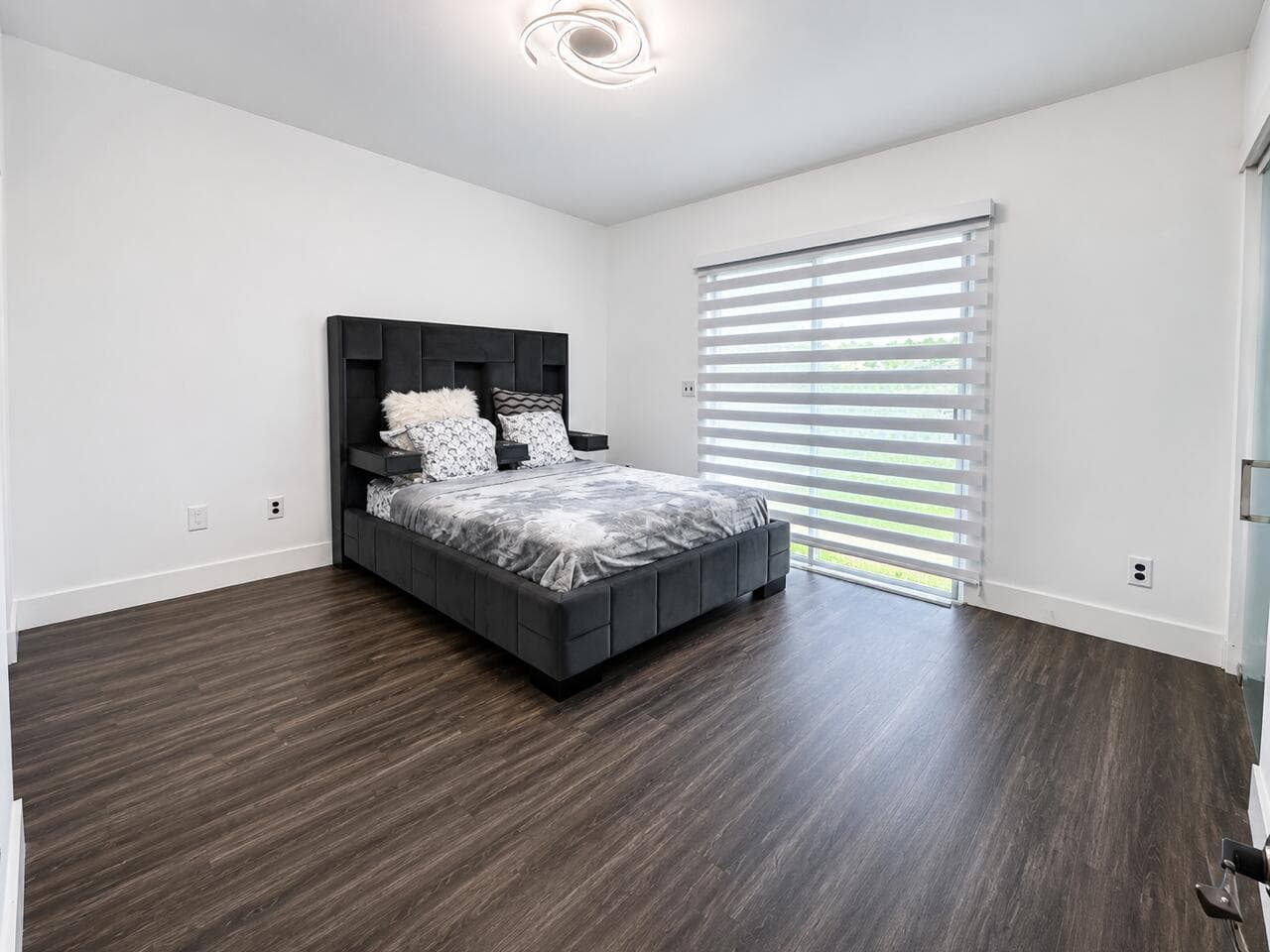 1541 N 14th Terrace, Hollywood, FL 33020 — photo 58 of 85