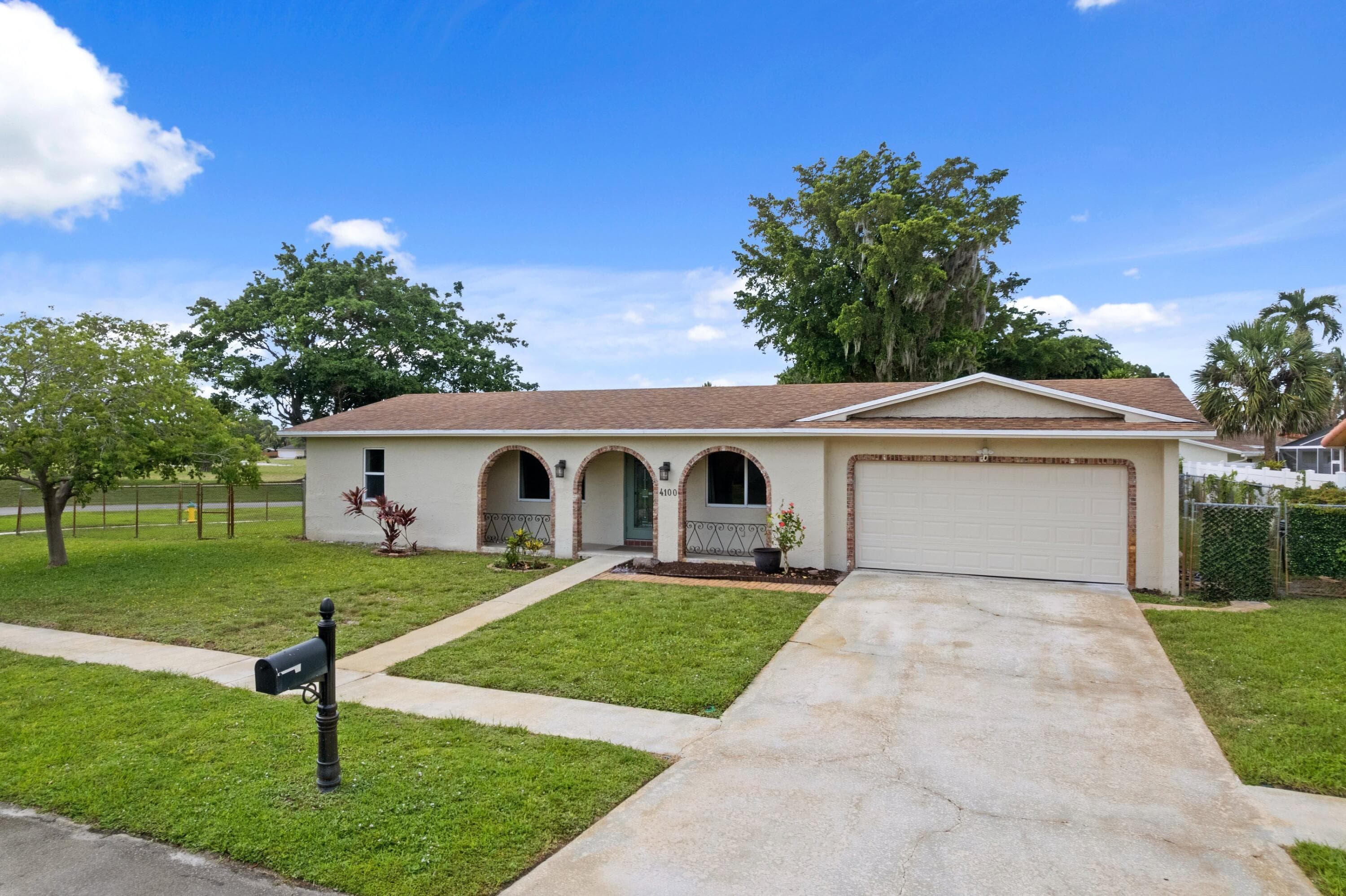 4100 NW 7th Street, Coconut Creek, FL 33066 — photo
