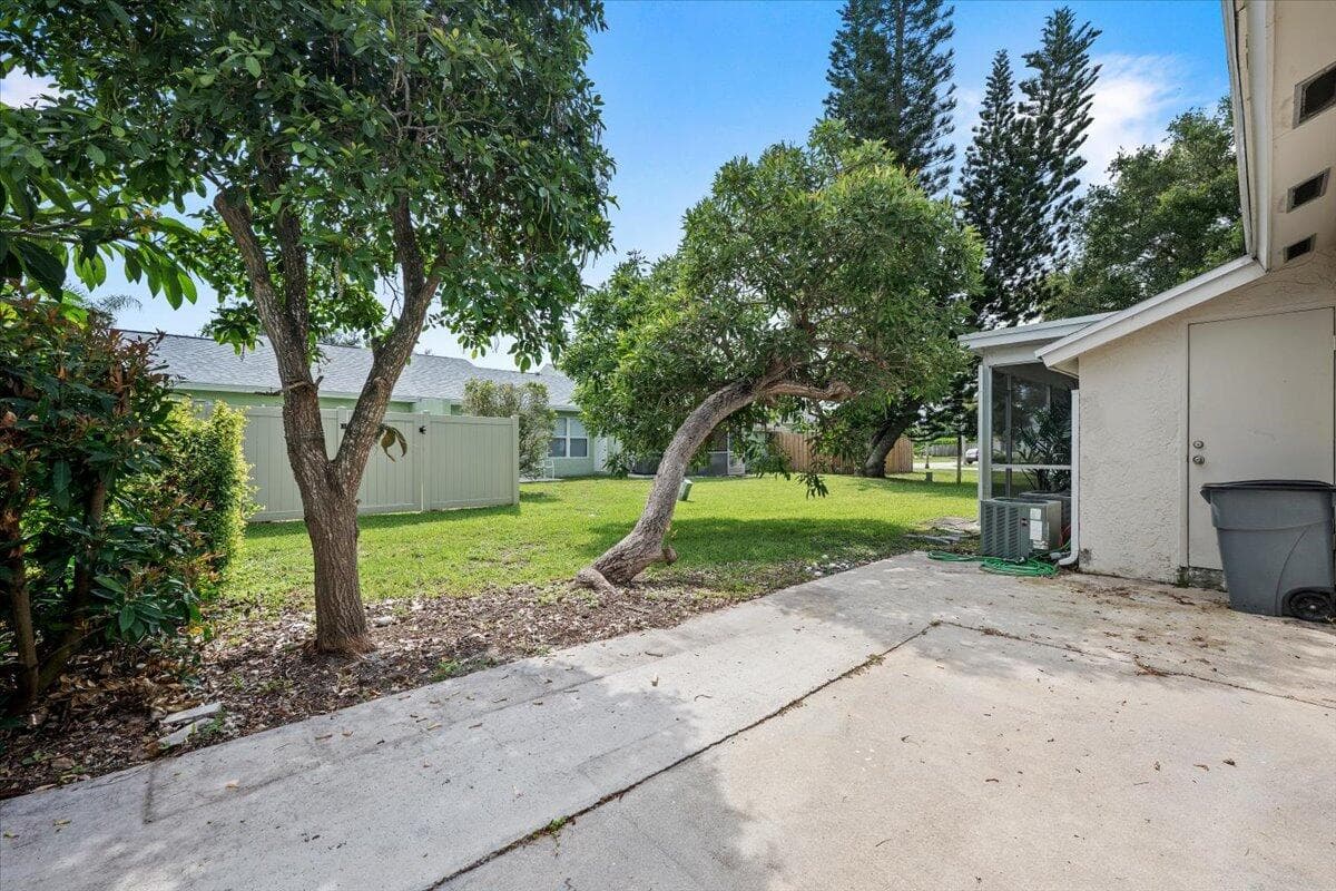144 Deerfield Court, Jupiter, FL 33458 — photo 22 of 23
