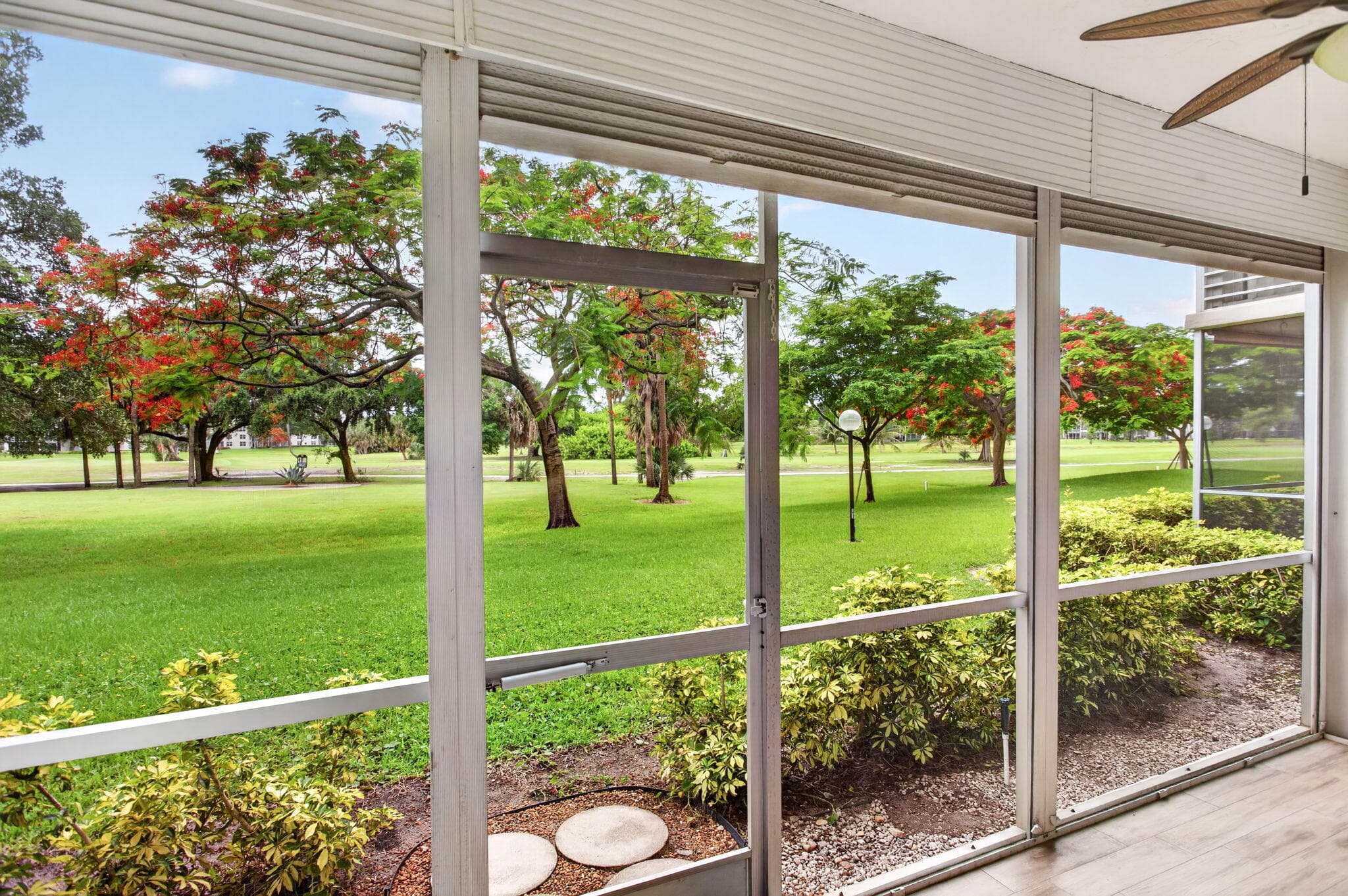 3520 Oaks Way 110, Pompano Beach, FL 33069 — photo 32 of 54