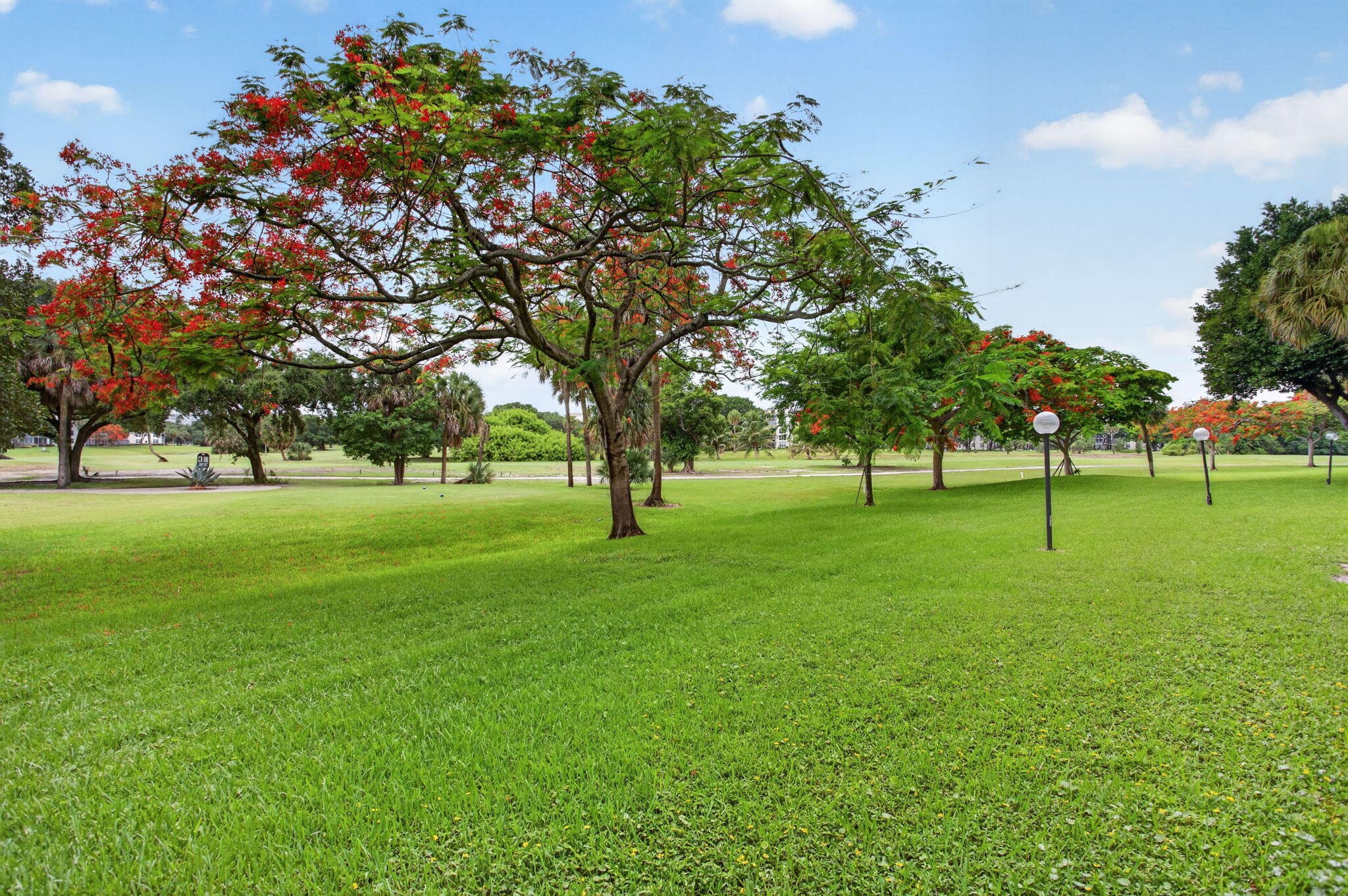 3520 Oaks Way 110, Pompano Beach, FL 33069 — photo 38 of 54