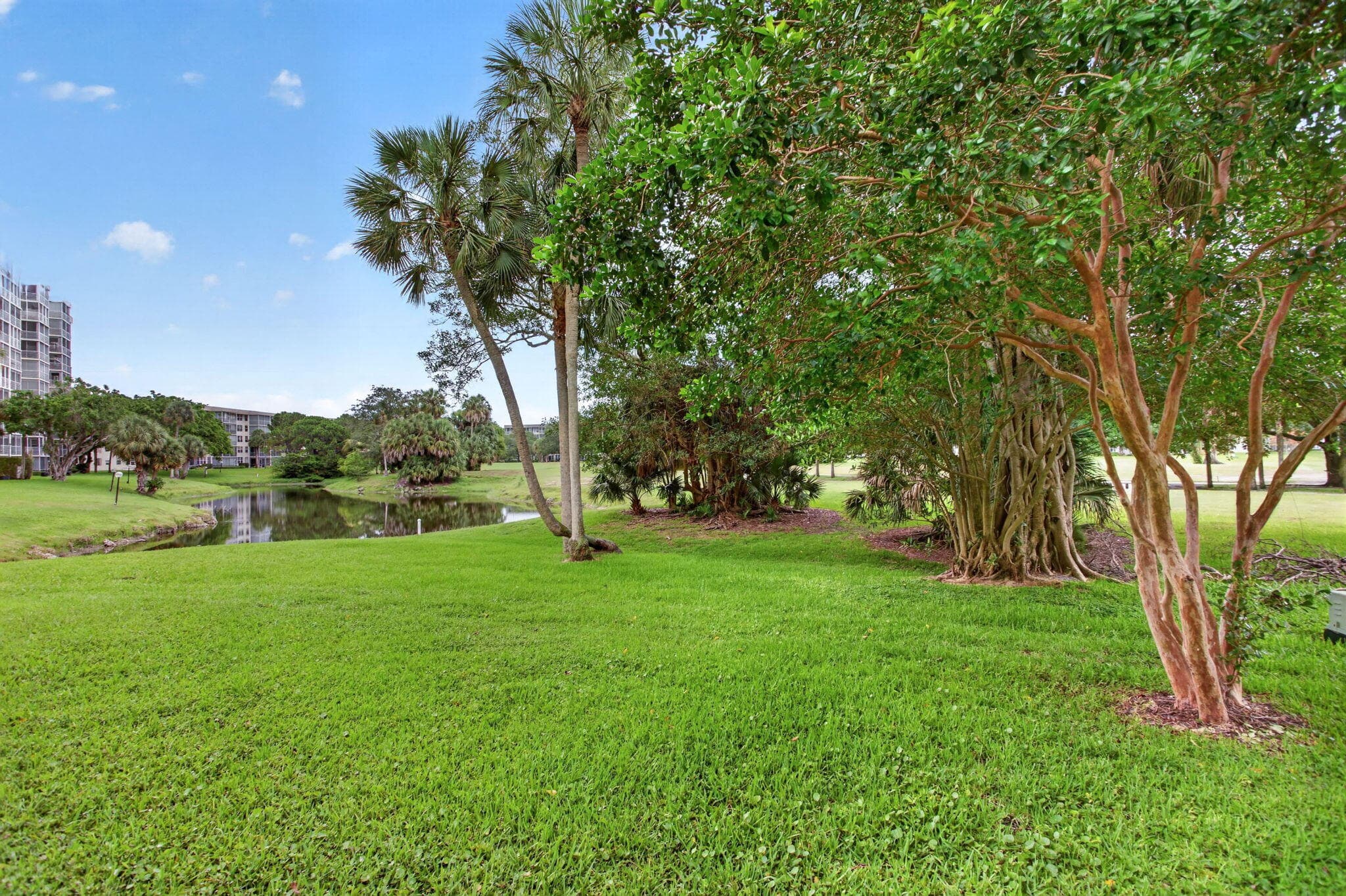 3520 Oaks Way 110, Pompano Beach, FL 33069 — photo 42 of 54
