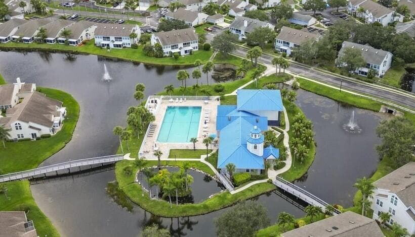 1810 Waterford Drive 6, Vero Beach, FL 32966 — photo 23 of 36