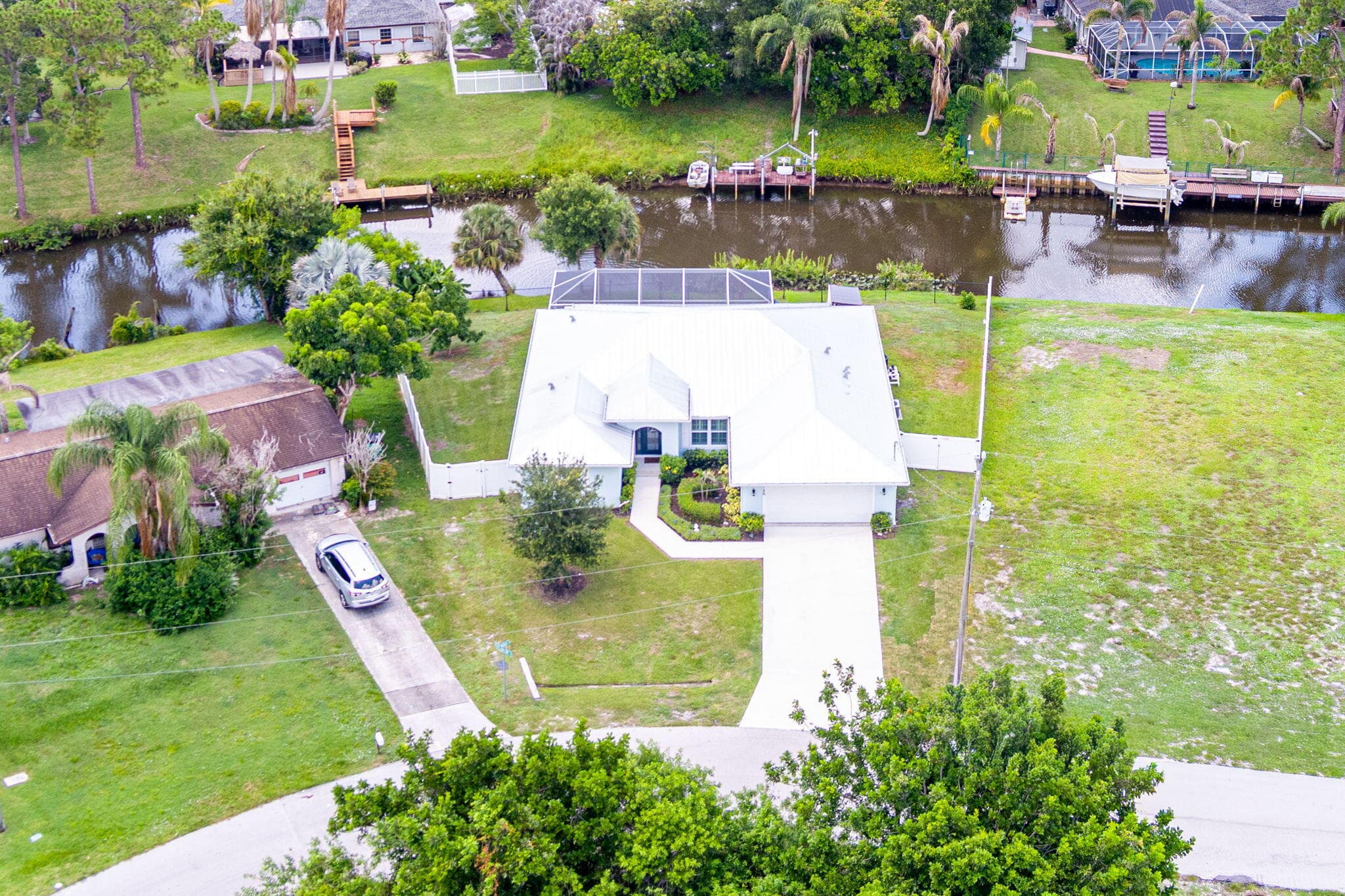 186 NE Dominican Terrace, FL 34983 — photo 4 of 52
