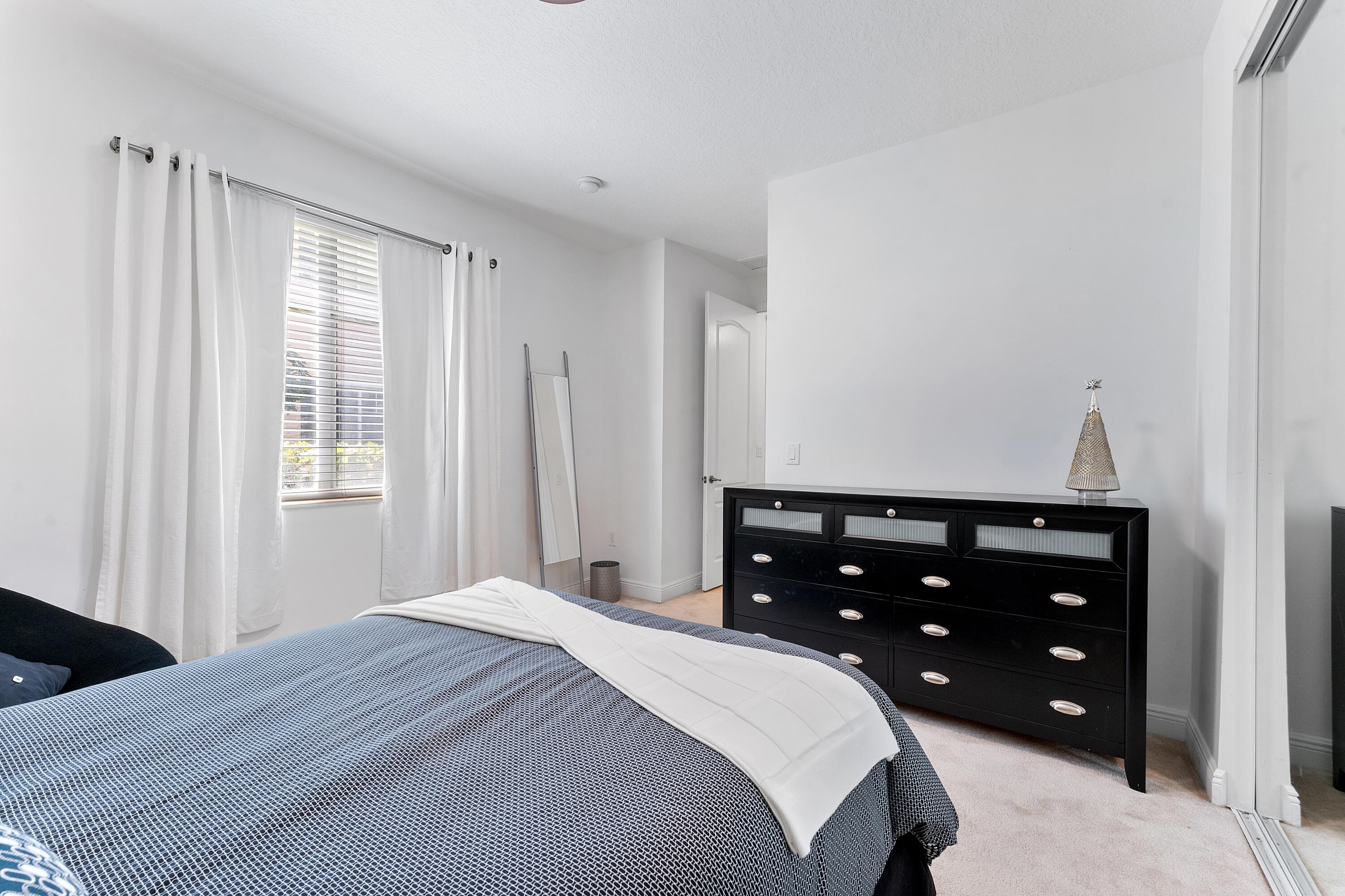 638 NW 38th Circle, Boca Raton, FL 33431 — photo 5 of 57