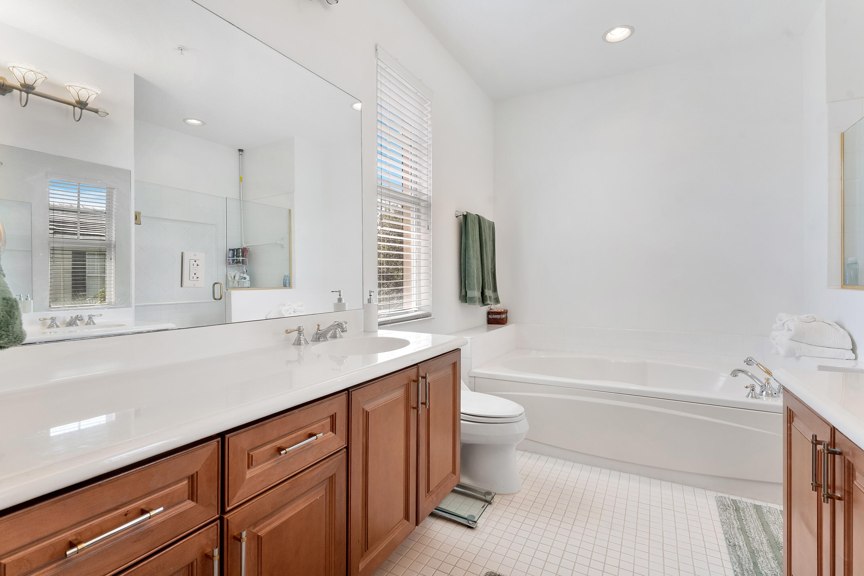 638 NW 38th Circle, Boca Raton, FL 33431 — photo 14 of 57
