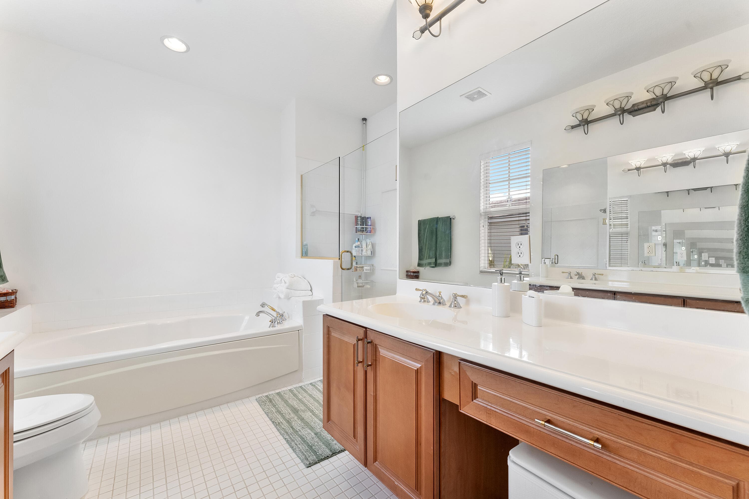 638 NW 38th Circle, Boca Raton, FL 33431 — photo 15 of 57