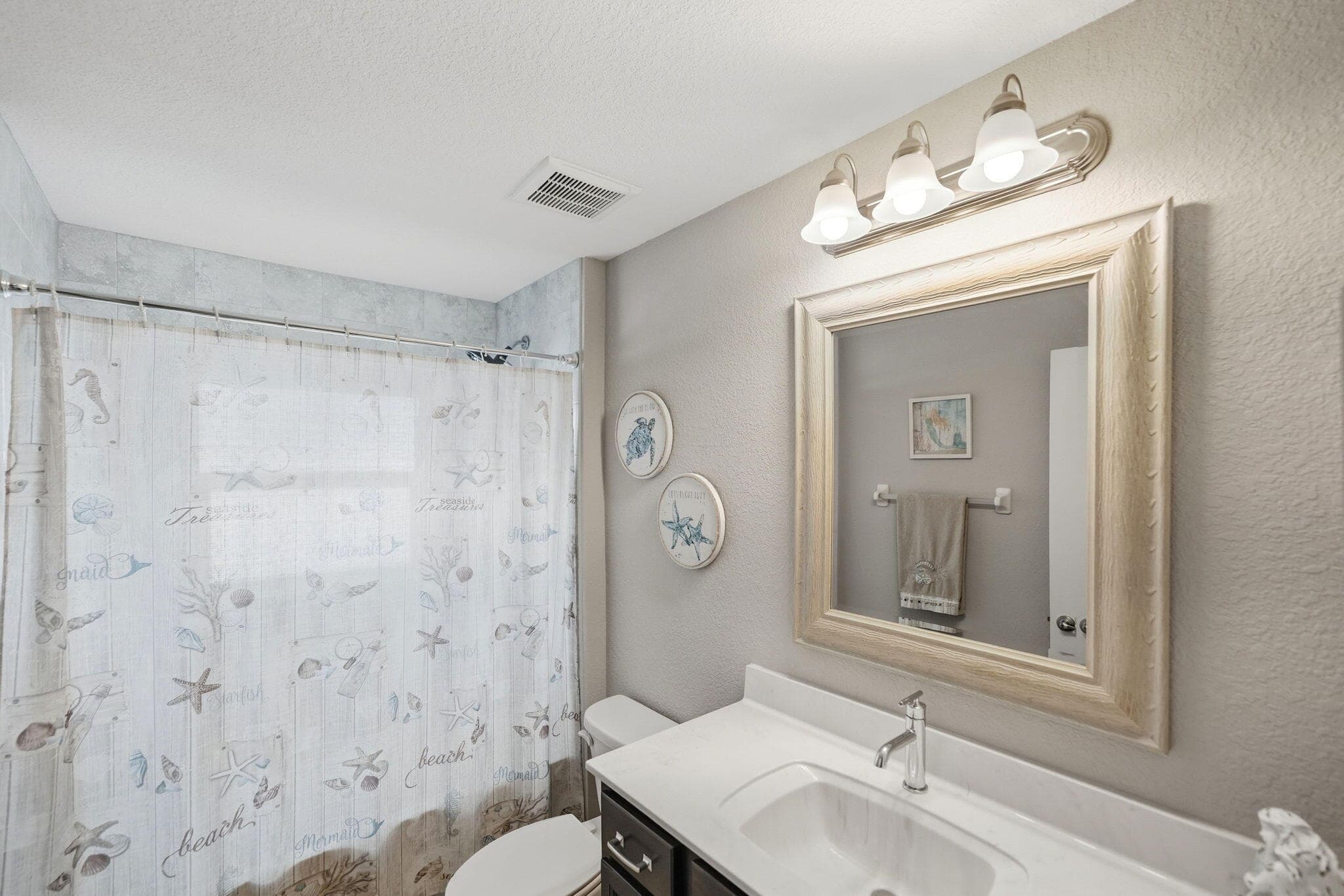 186 NE Dominican Terrace, FL 34983 — photo 36 of 52