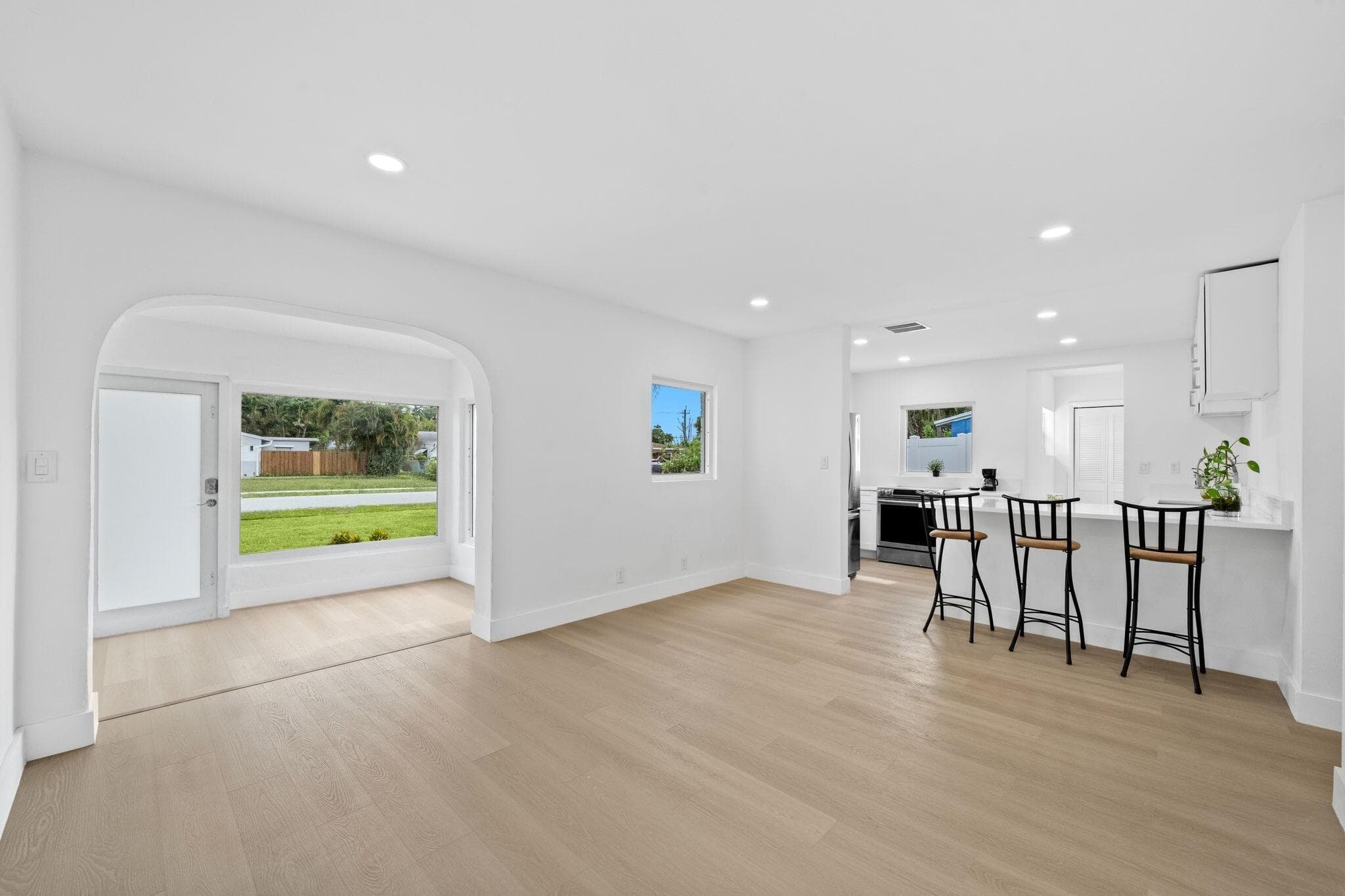 631 NE 56th Court, Fort Lauderdale, FL 33334 — photo 10 of 31