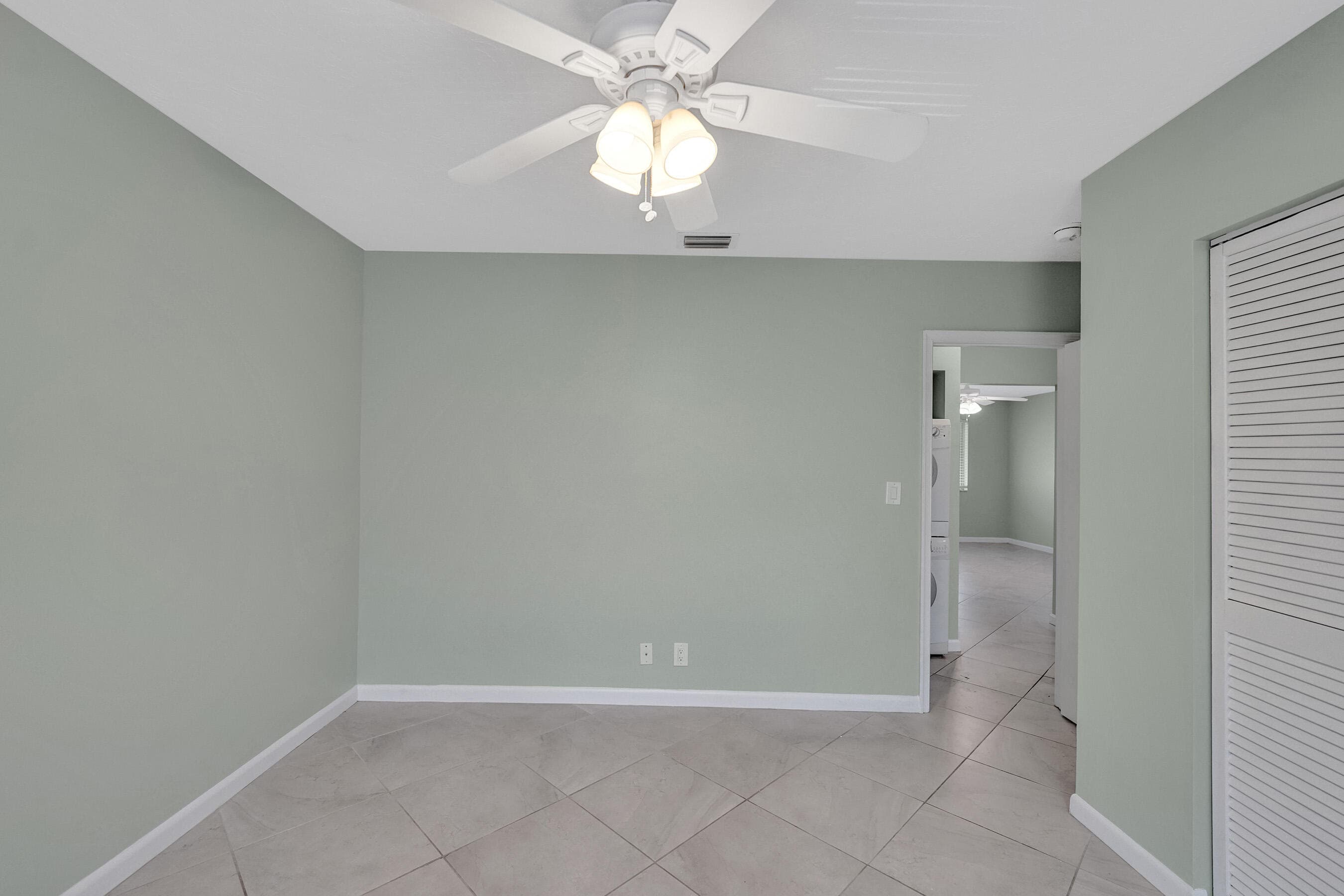 1250 Miami Road 11, Fort Lauderdale, FL 33316 — photo 25 of 38
