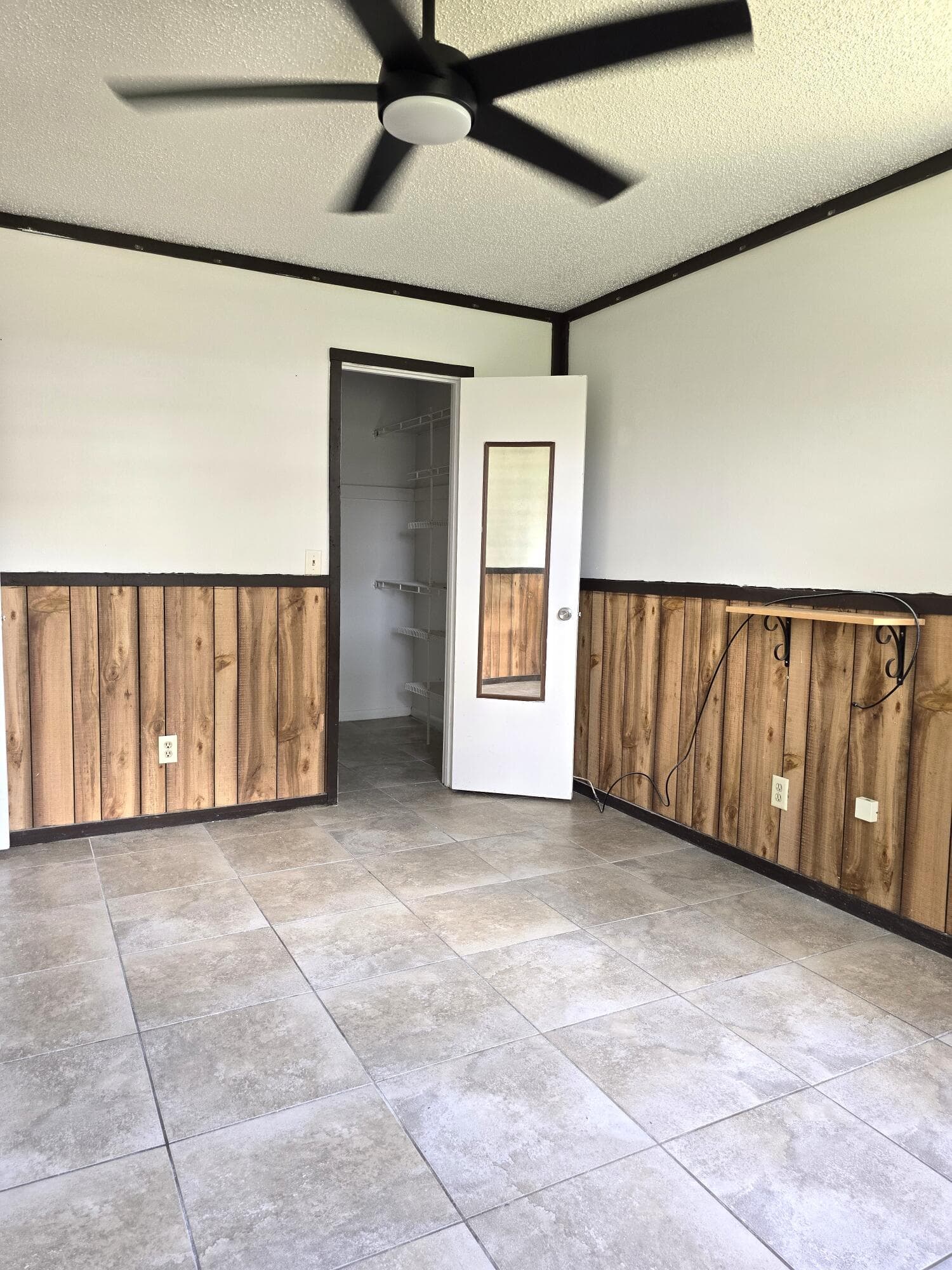 582 NW Sherbrooke Avenue, Port St. Lucie, FL 34983 — photo 13 of 17
