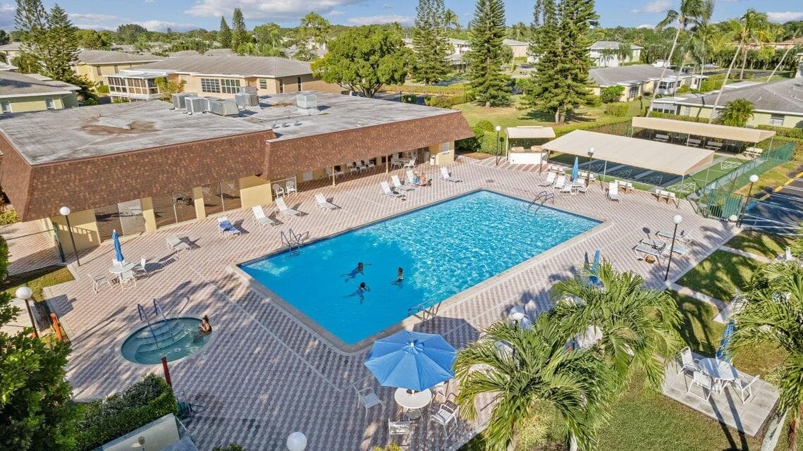 1110 Boxwood Drive 202, Delray Beach, FL 33445 — photo 18 of 24