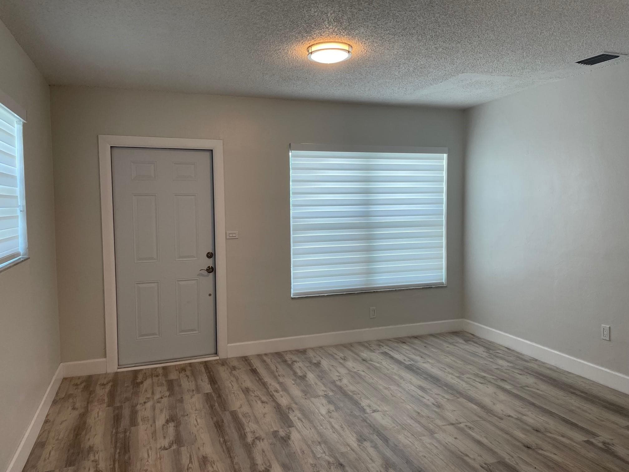 630 N 69th Avenue, Hollywood, FL 33024 — photo 4 of 32
