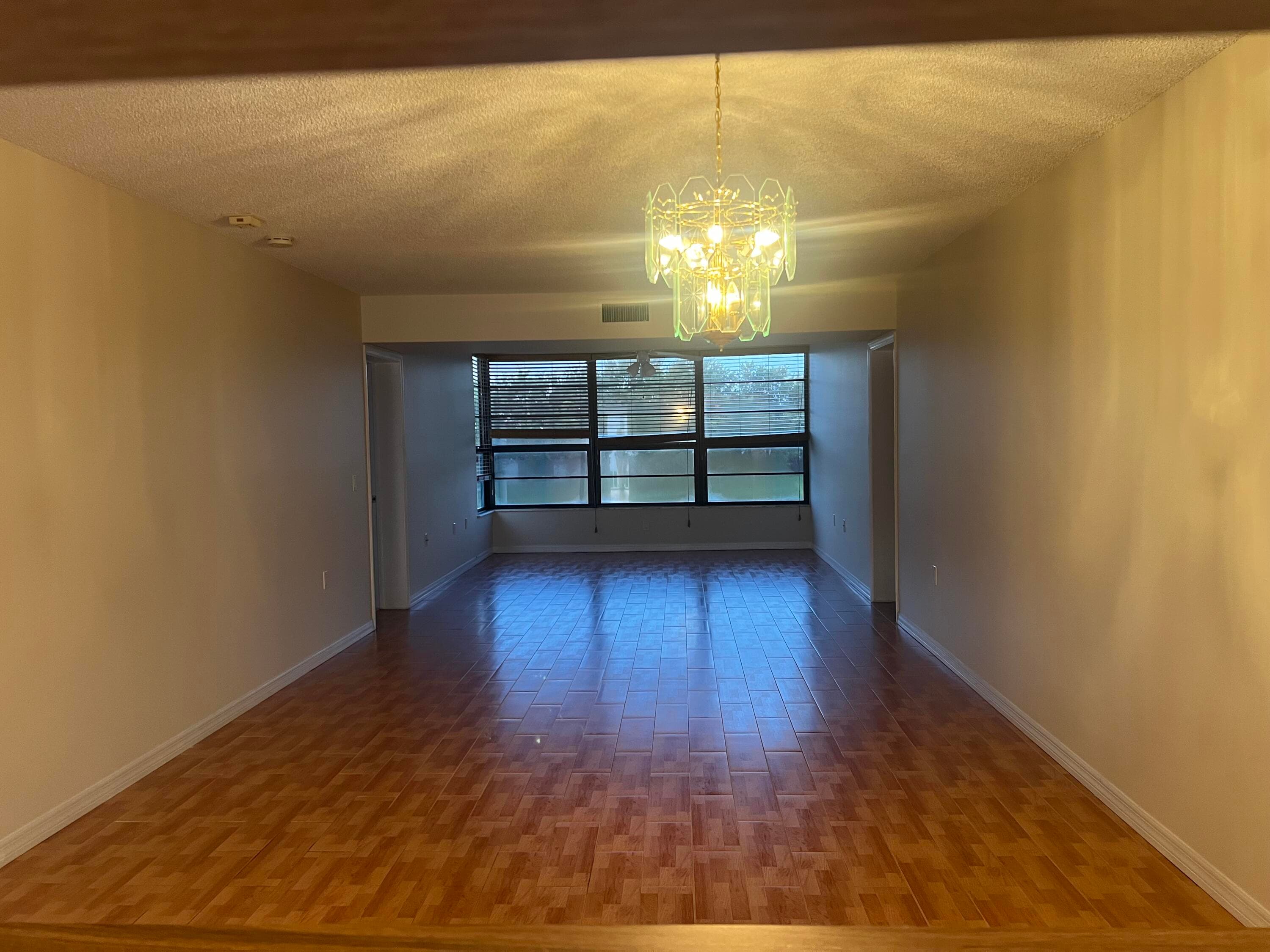 3540 Whitehall Drive 203, West Palm Beach, FL 33401 — photo 10 of 23