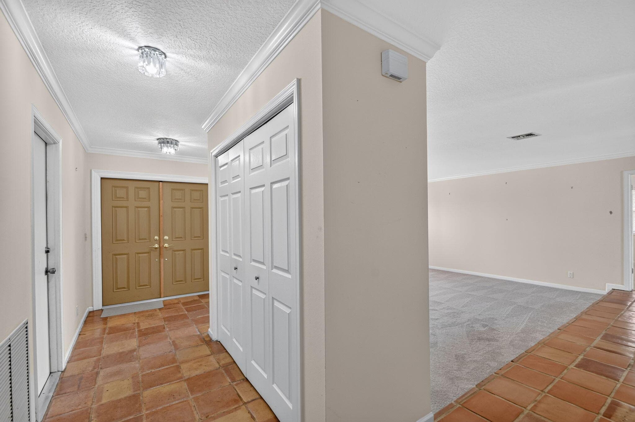 2400 SW 23rd Cranbrook Drive, Boynton Beach, FL 33436 — photo 5 of 106