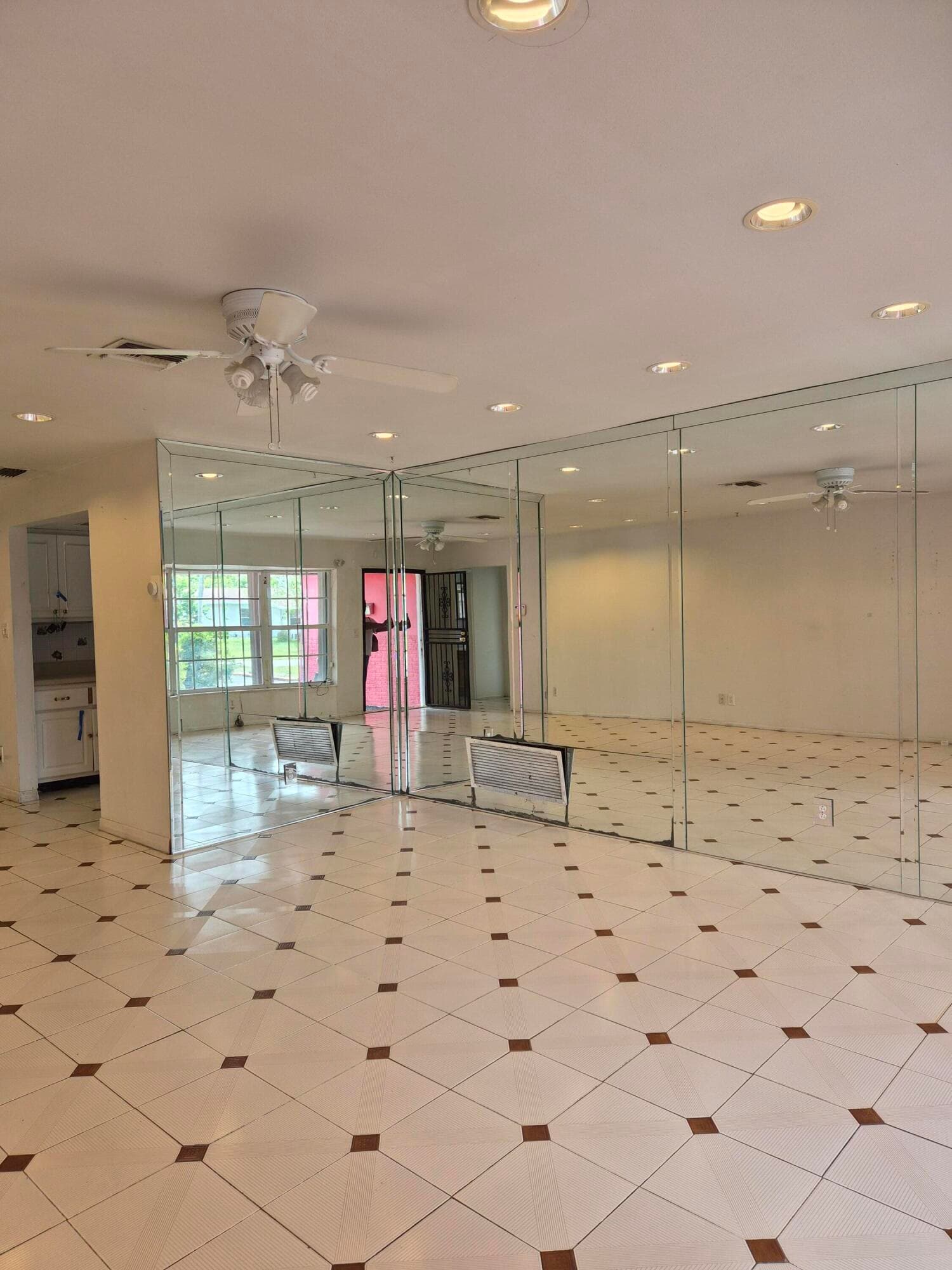 4960 NW 16th Street, Lauderhill, FL 33313 — photo 2 of 45