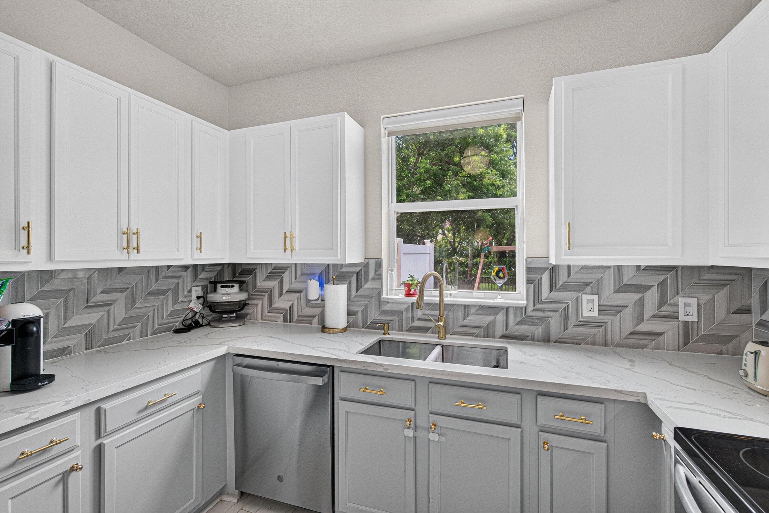6455 Azura Lake Road, Lake Worth, FL 33463 — photo 19 of 40