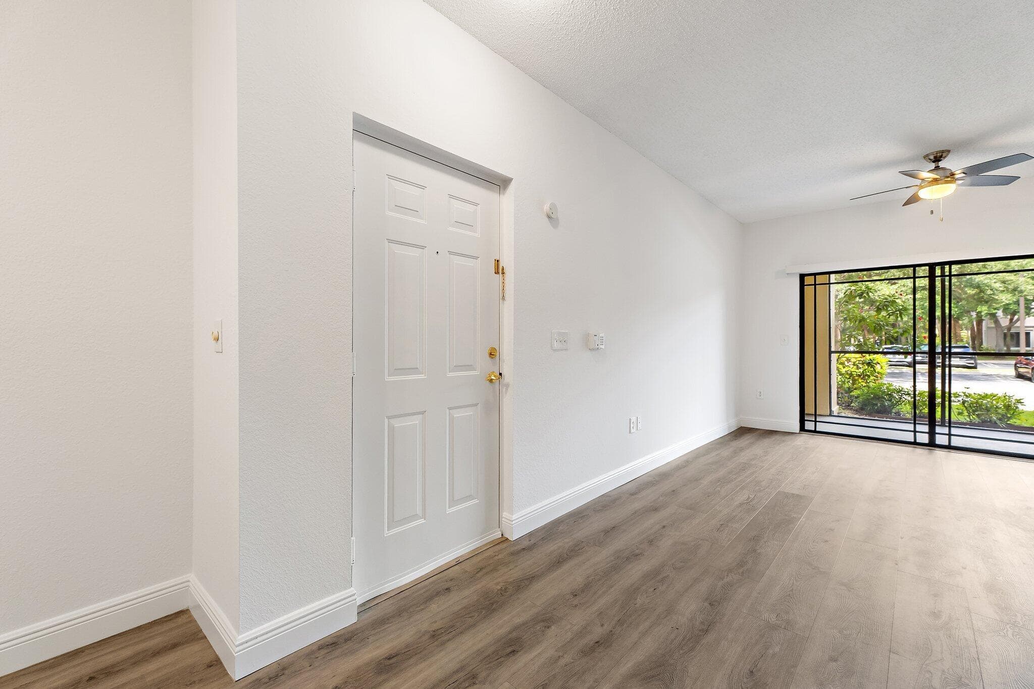 2730 Anzio Court 106, Palm Beach Gardens, FL 33410 — photo 5 of 38
