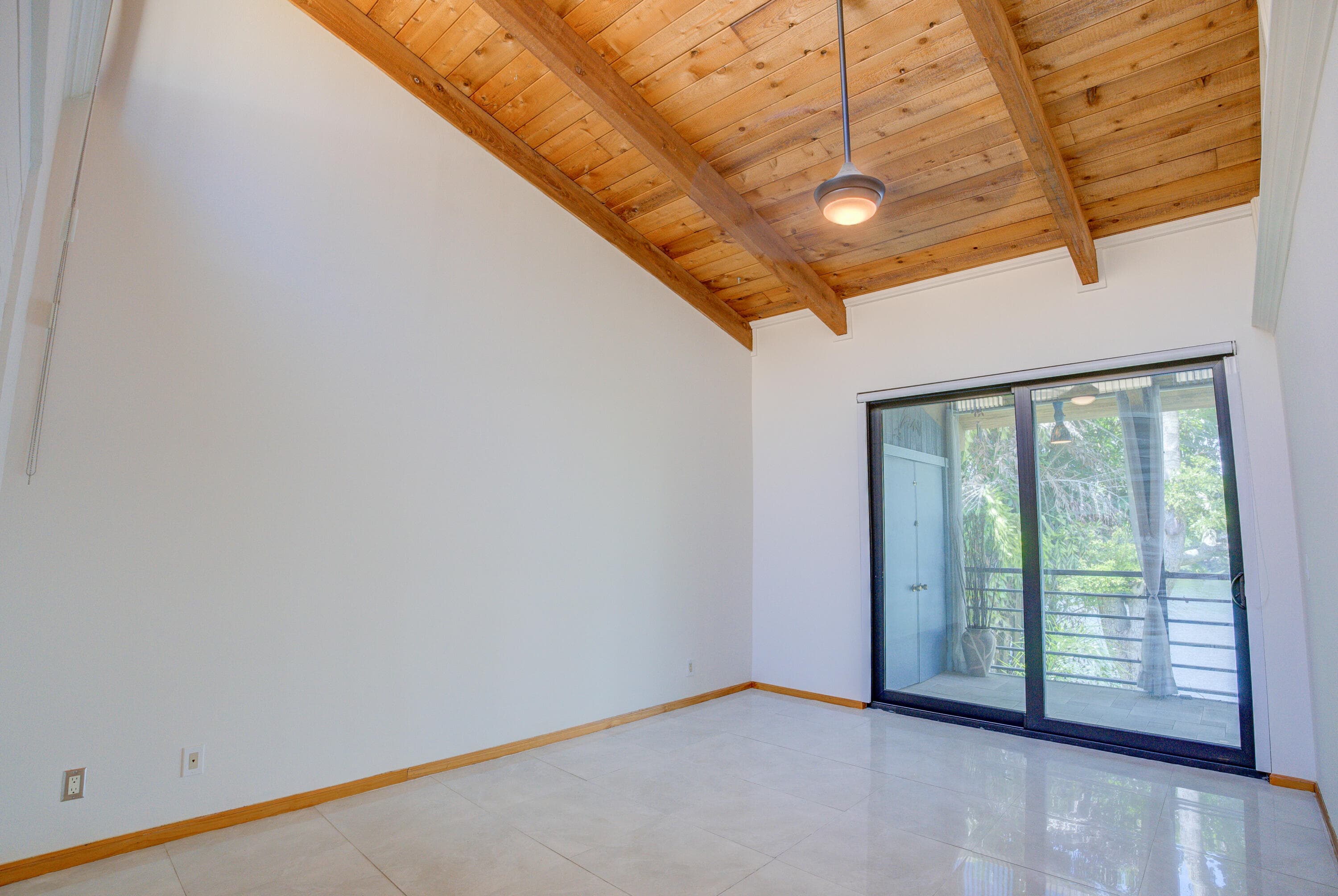 4491 Crystal Lake Drive 201a, Pompano Beach, FL 33064 — photo 14 of 36
