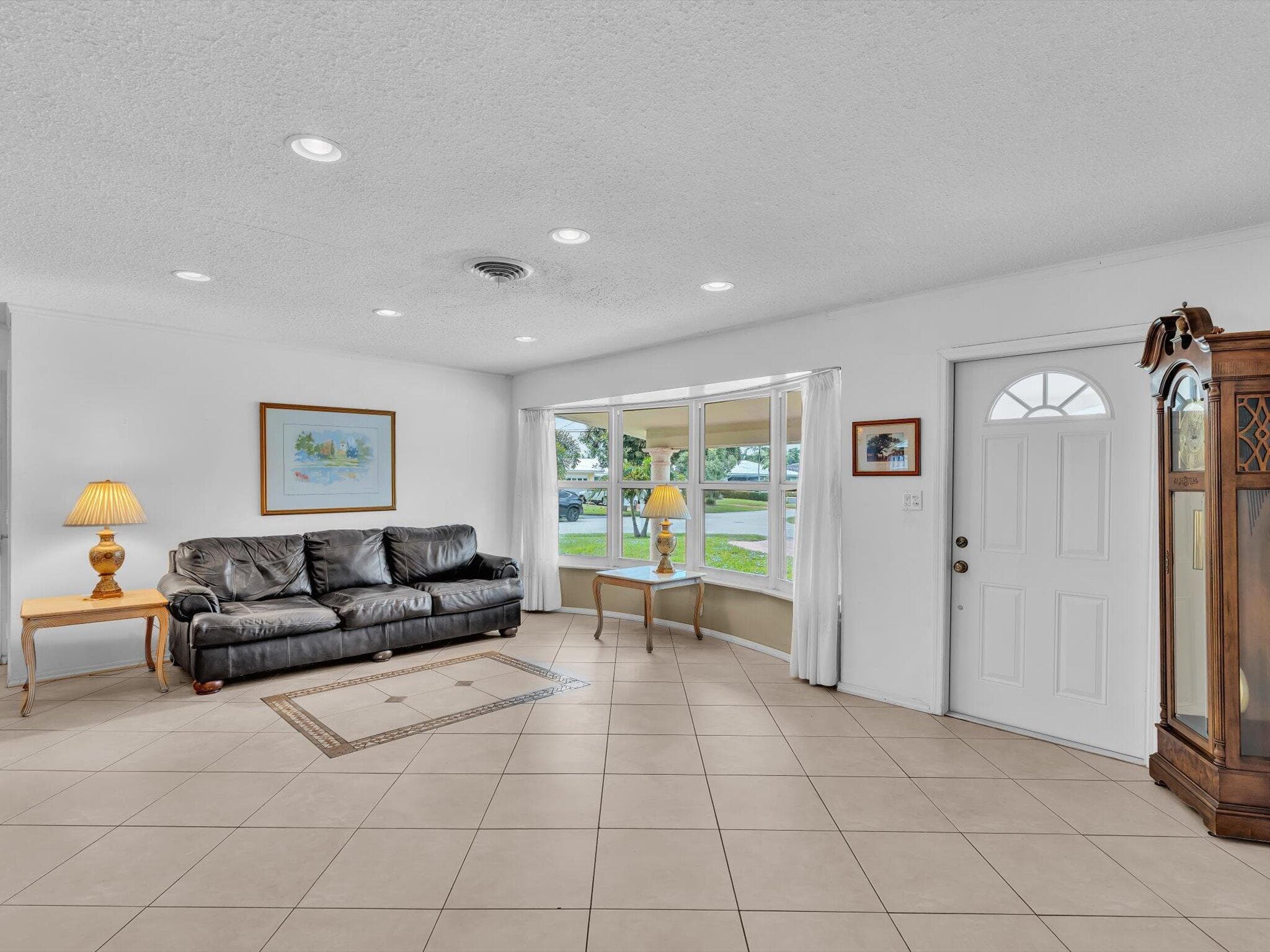 641 SE 11th Street, Pompano Beach, FL 33060 — photo 9 of 56