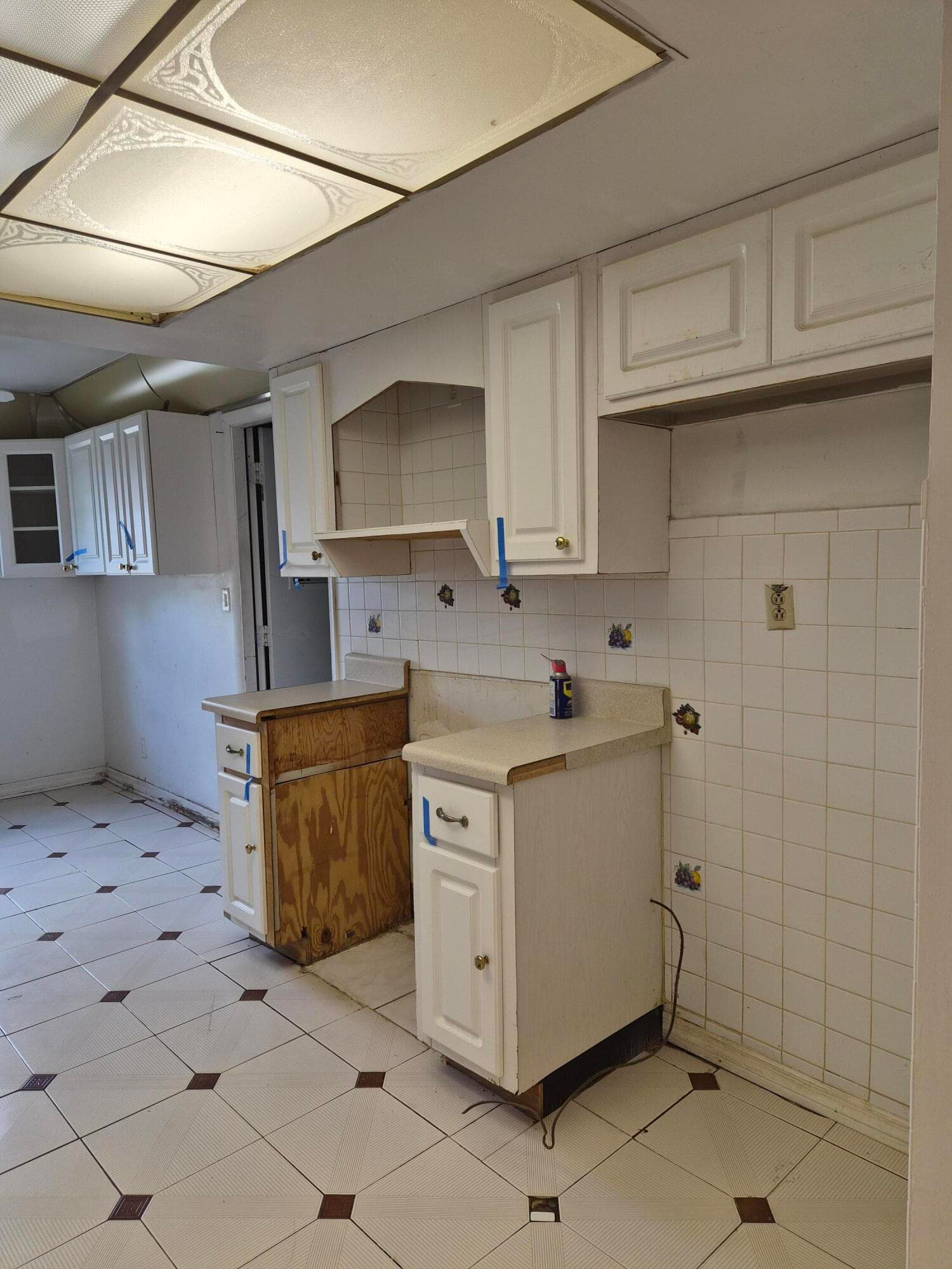 4960 NW 16th Street, Lauderhill, FL 33313 — photo 8 of 45