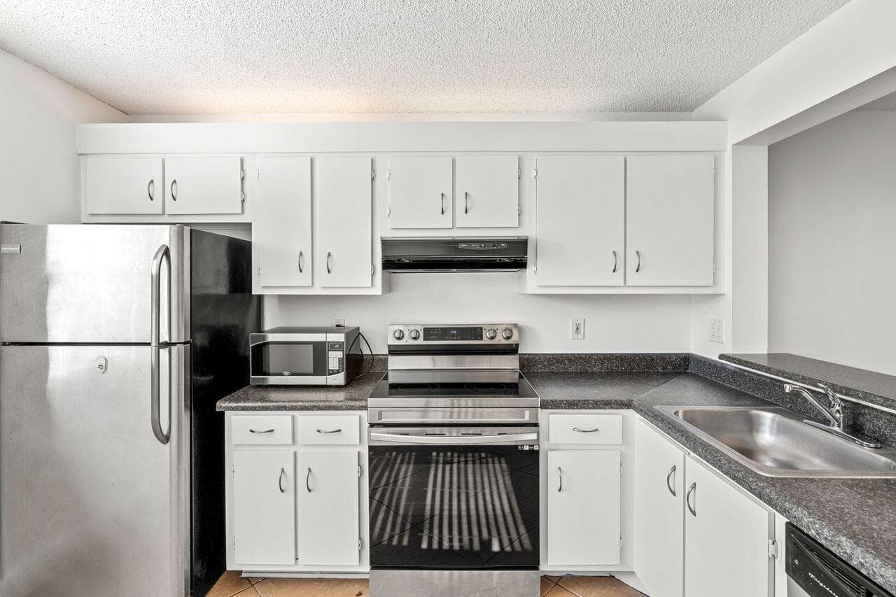 5701 Riverside Drive 106b6, Coral Springs, FL 33067 — photo 12 of 31