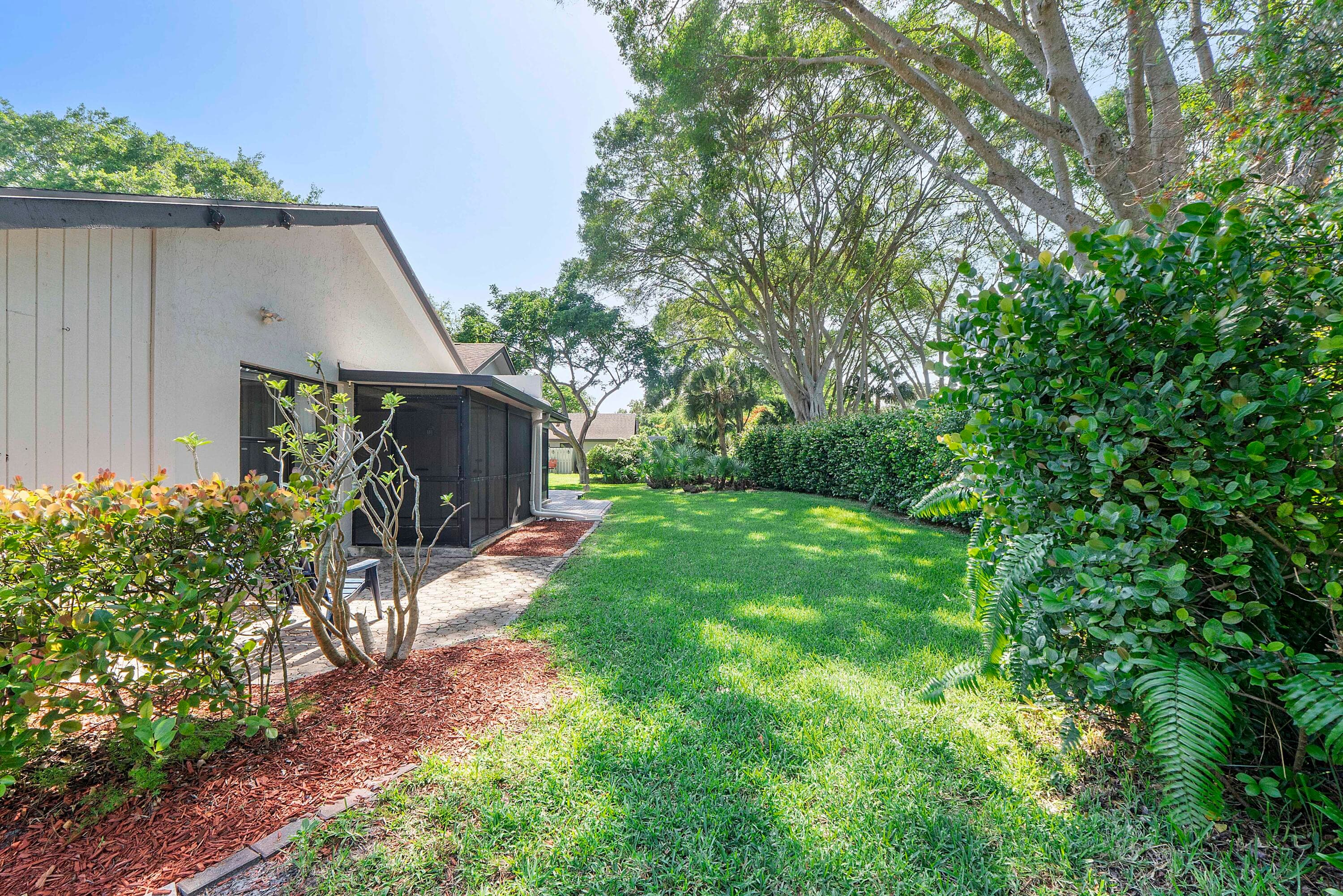 4148 Palm Forest Drive S, Delray Beach, FL 33445 — photo 31 of 46